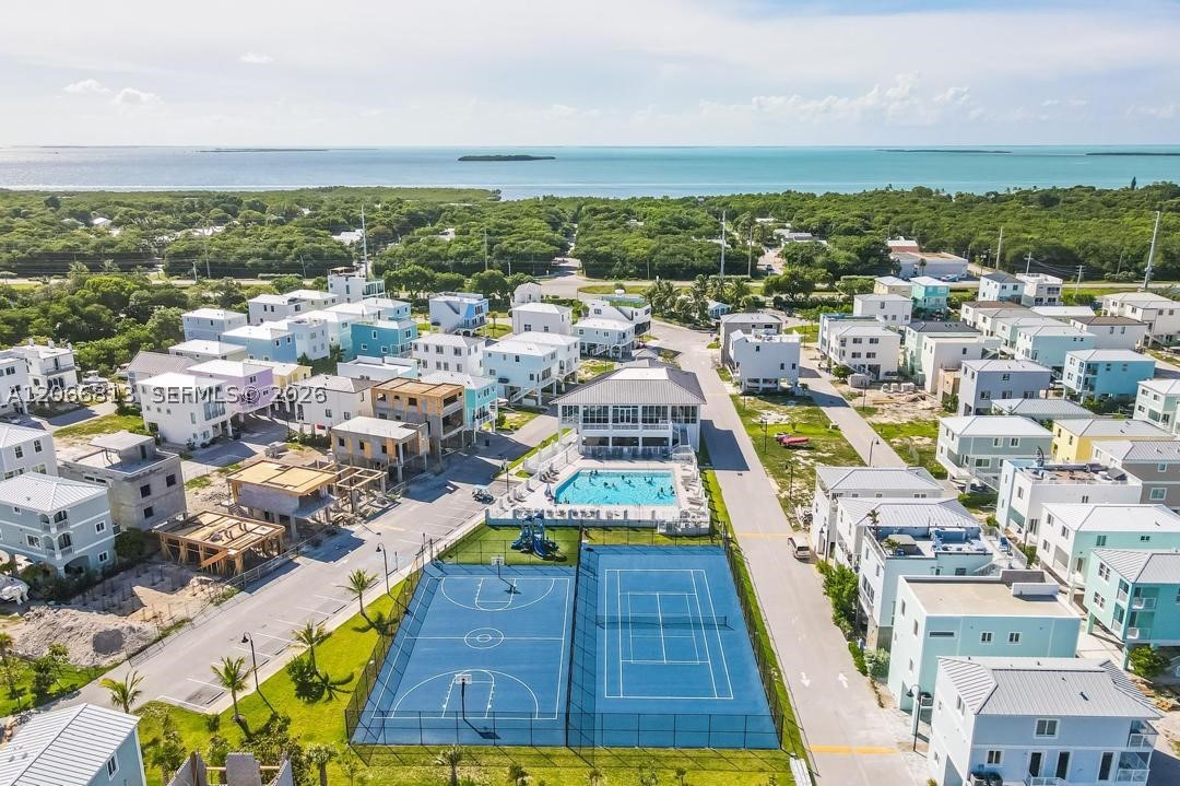 94825 Overseas Property Photo 3