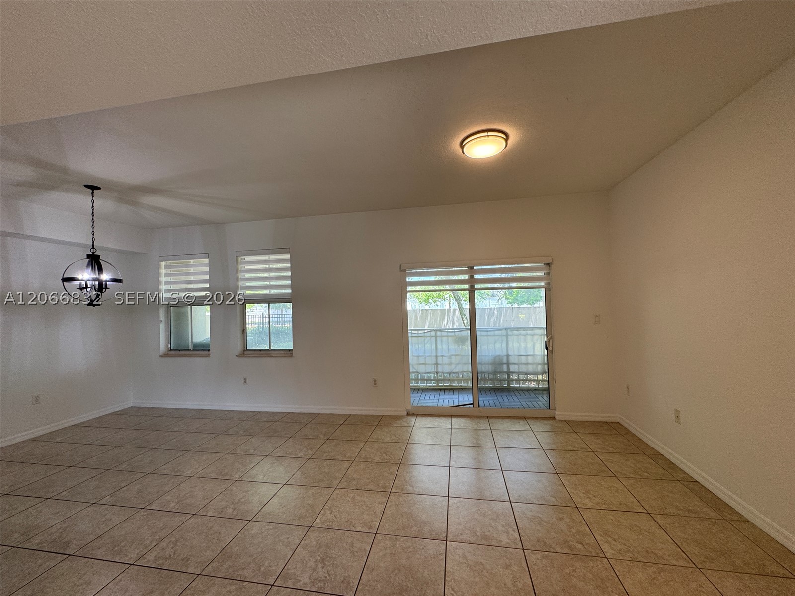 10885 Nw 89th Ter 113 Property Photo 14