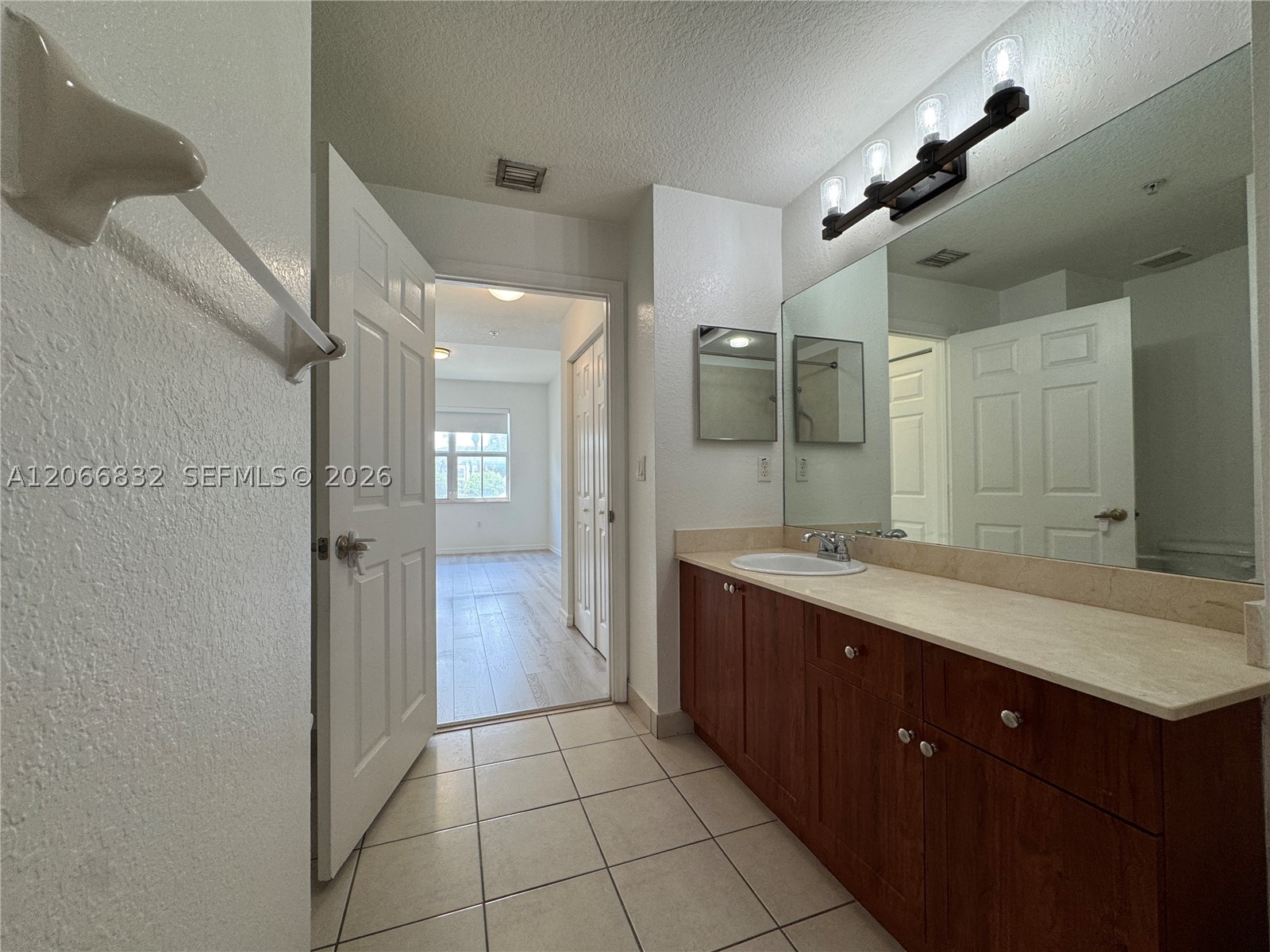 10885 Nw 89th Ter 113 Property Photo 31