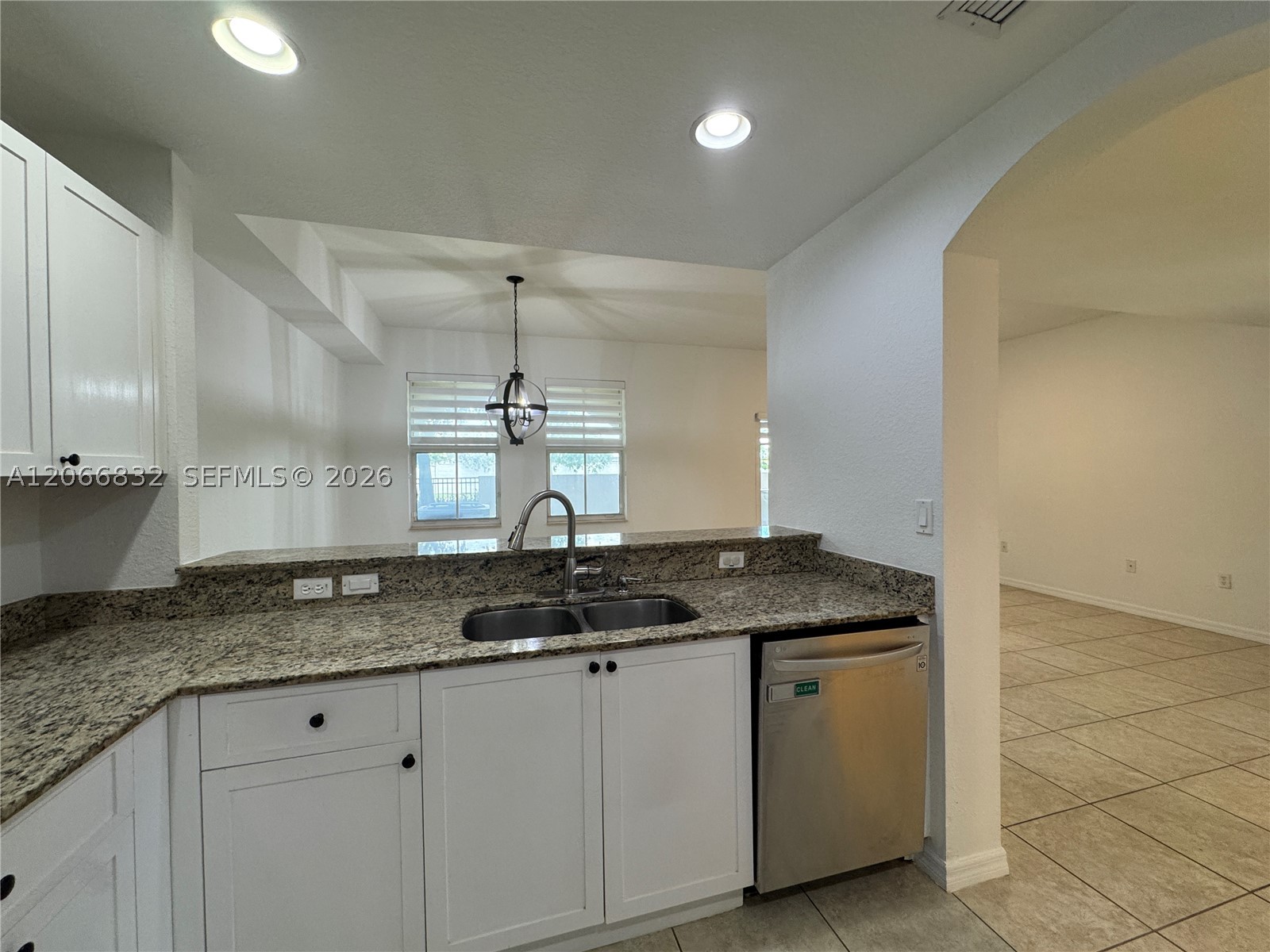10885 Nw 89th Ter 113 Property Photo 44