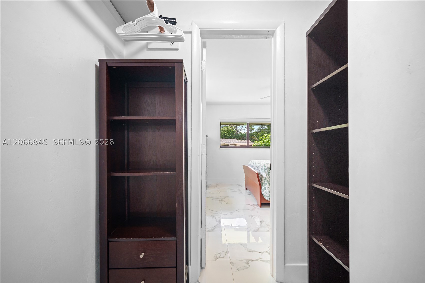 4241 Nw 9th Ct - Property Photo 17