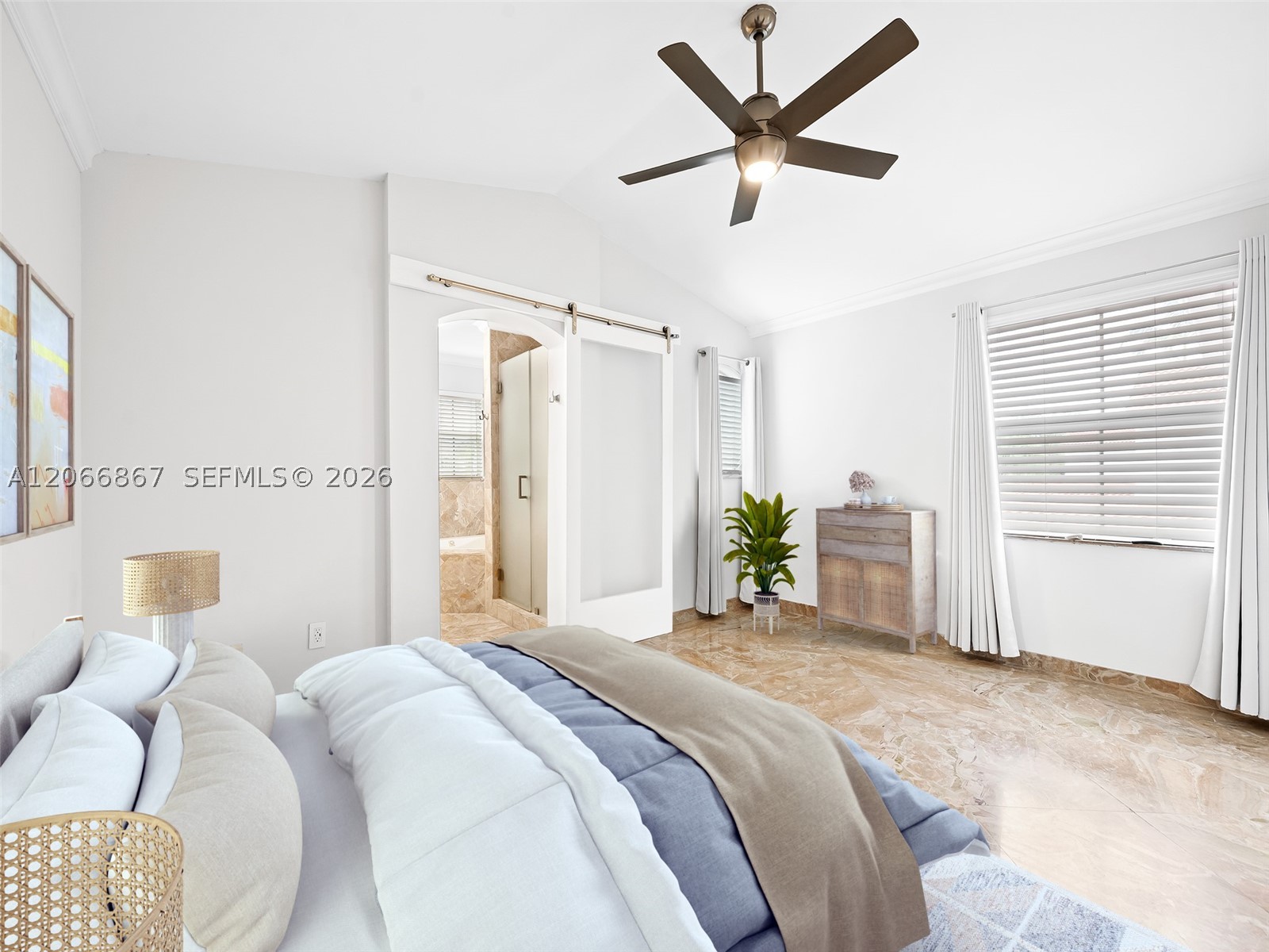 1515 Seagrape Way Property Photo 15