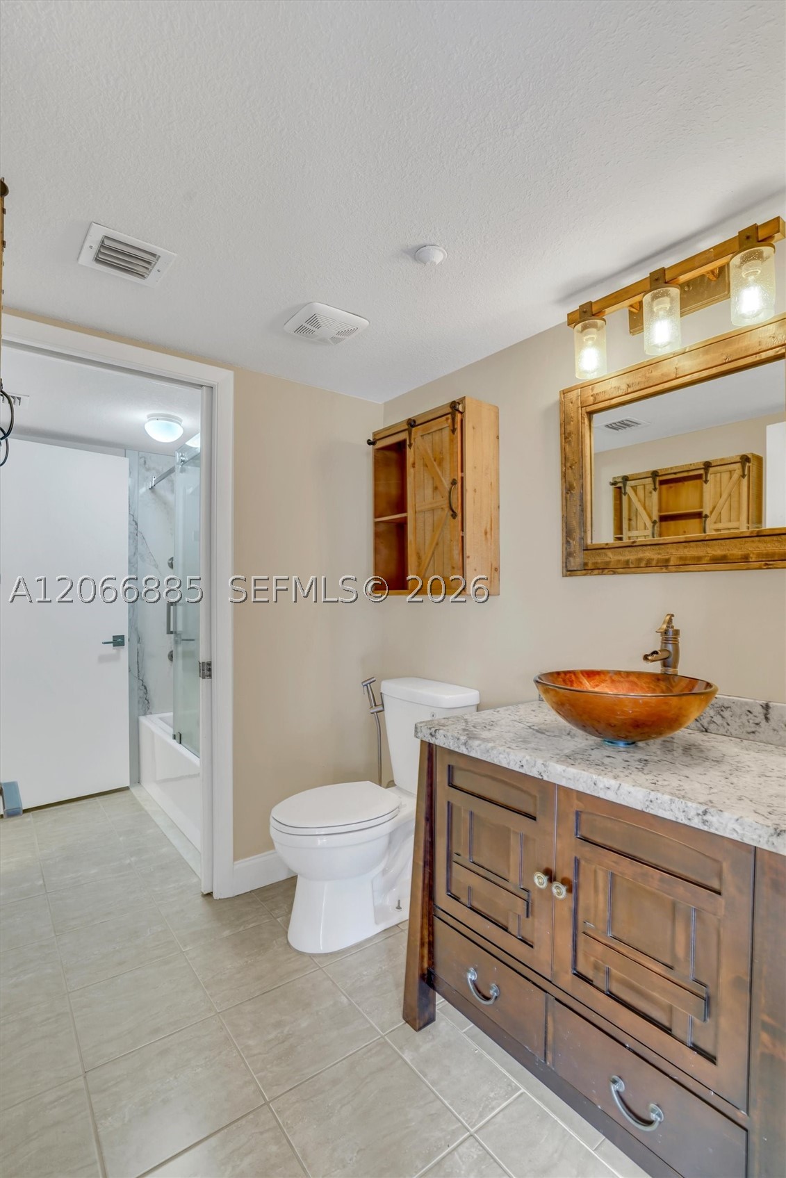 9537 Weldon Cir I109 Property Photo 26