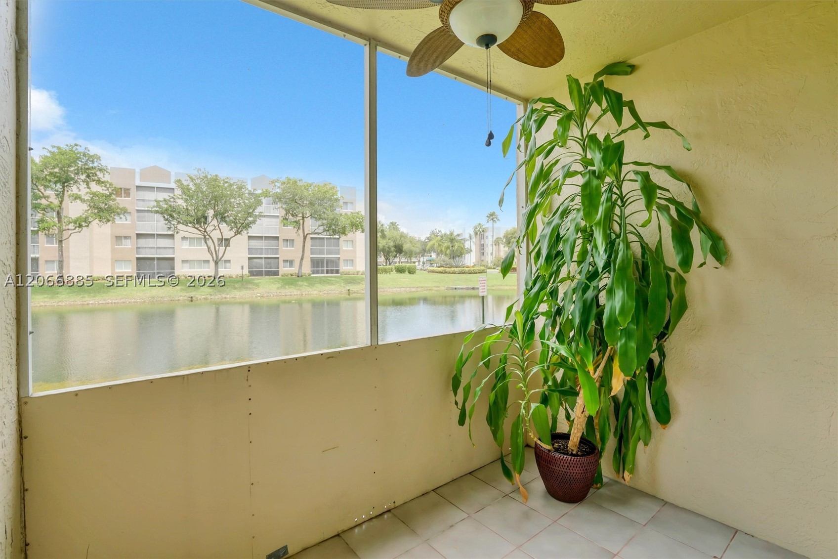 9537 Weldon Cir I109 Property Photo 48