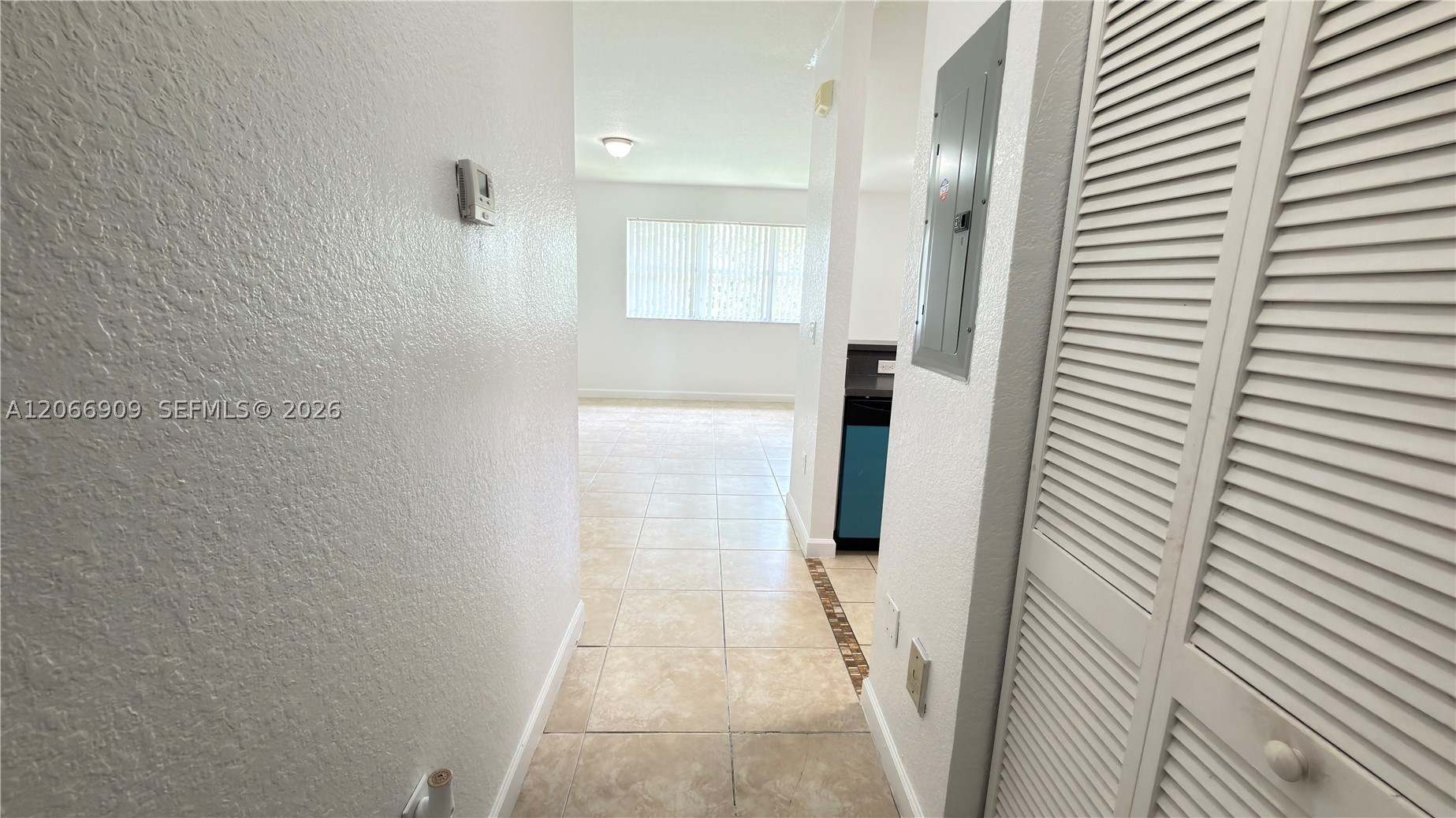 3390 Ne 13th Cir Dr 206-19 Property Photo 12