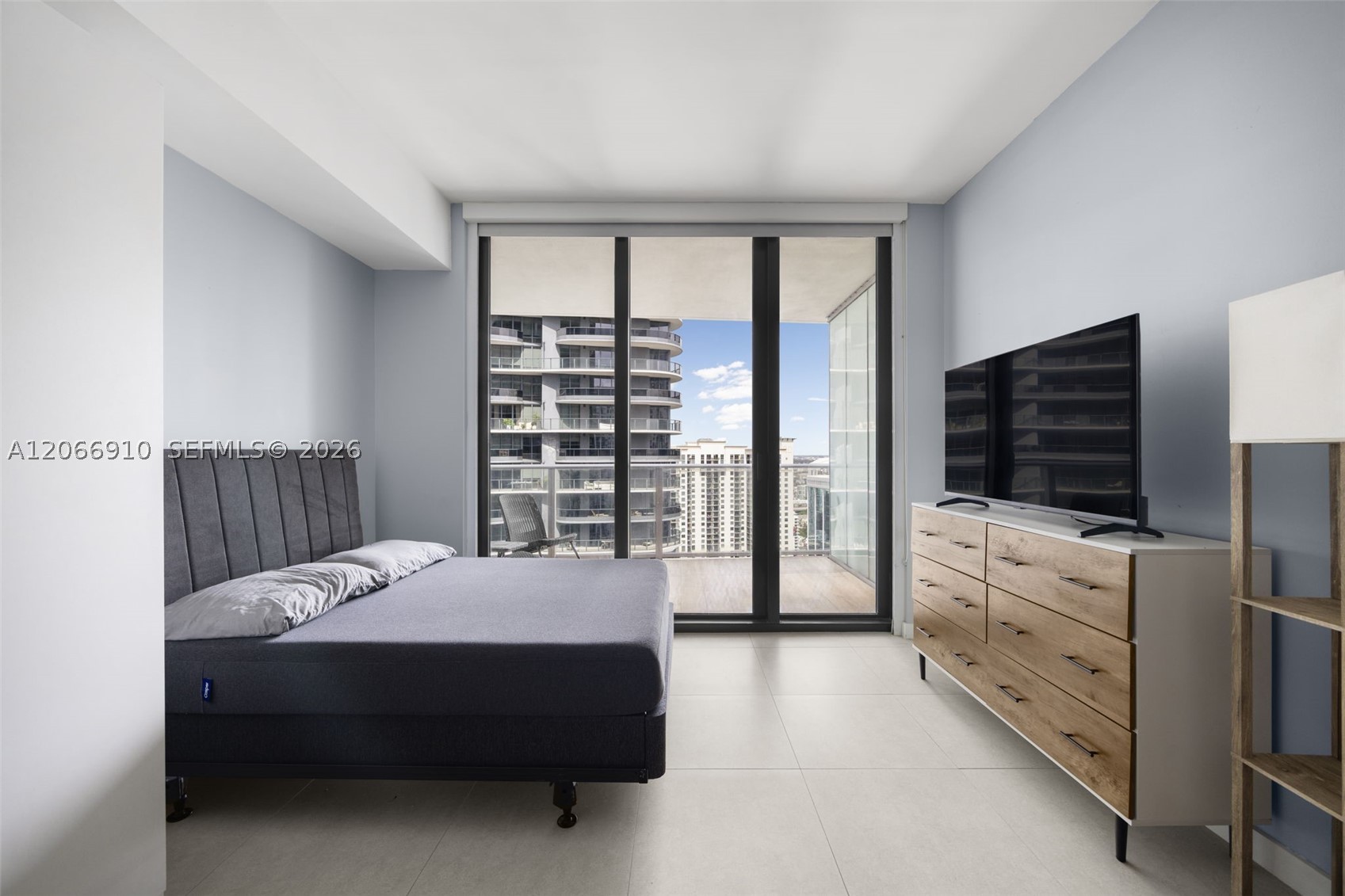 1010 Brickell Ave 3610 Property Photo 6