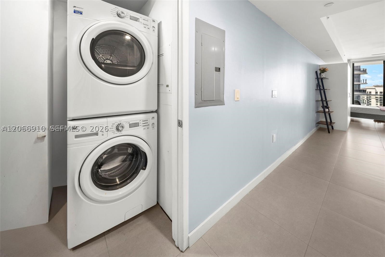 1010 Brickell Ave 3610 Property Photo 11