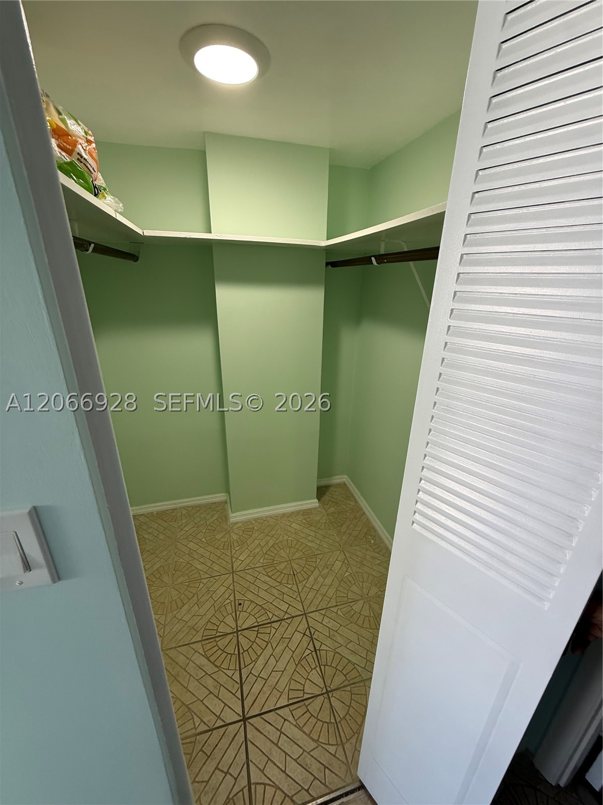 2025 Ne 164th St 707 Property Photo 11