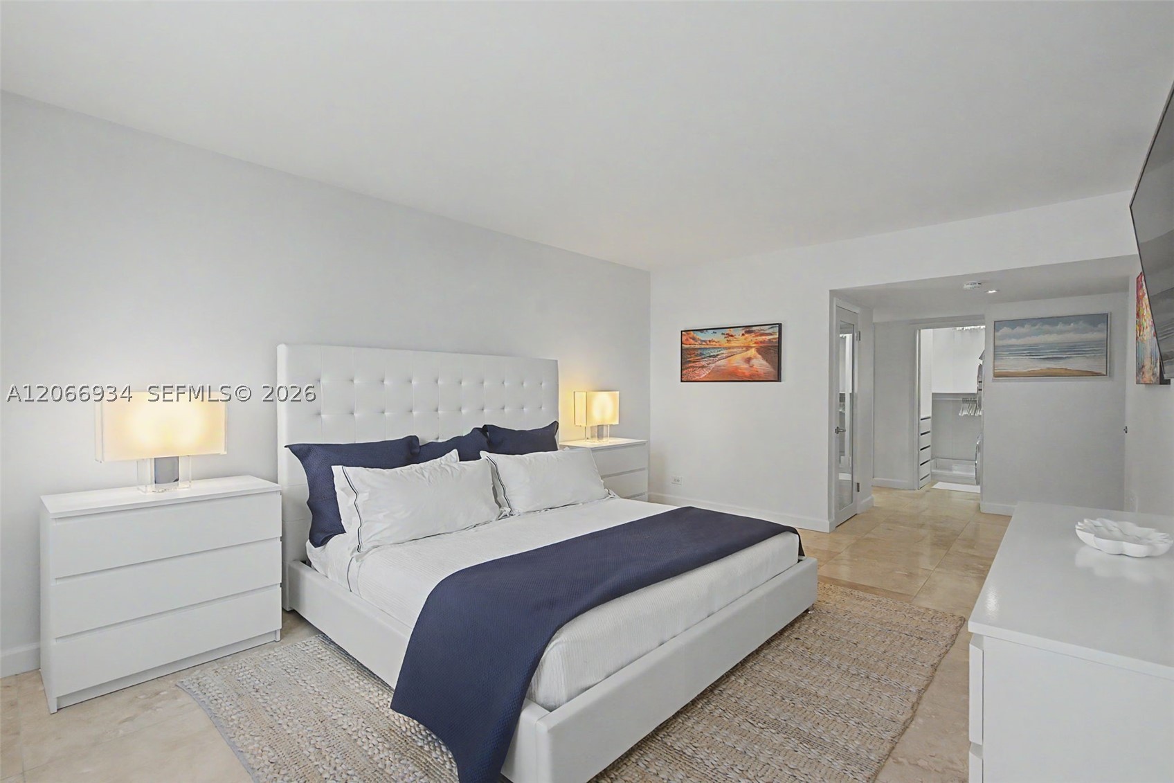 2301 Collins Ave 908 Property Photo 12