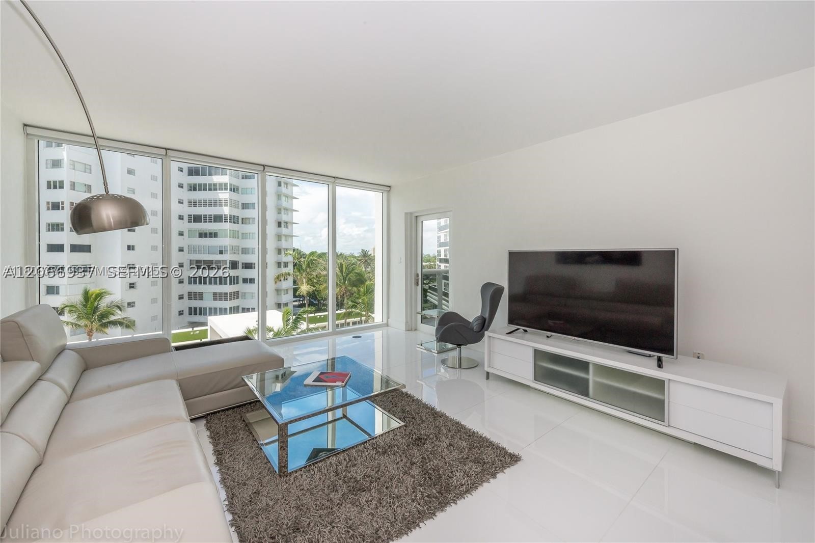 10275 Collins Ave 416 Property Photo 2