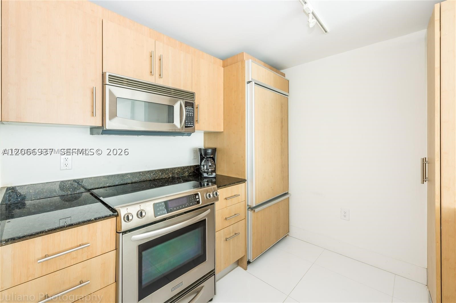 10275 Collins Ave 416 Property Photo 12