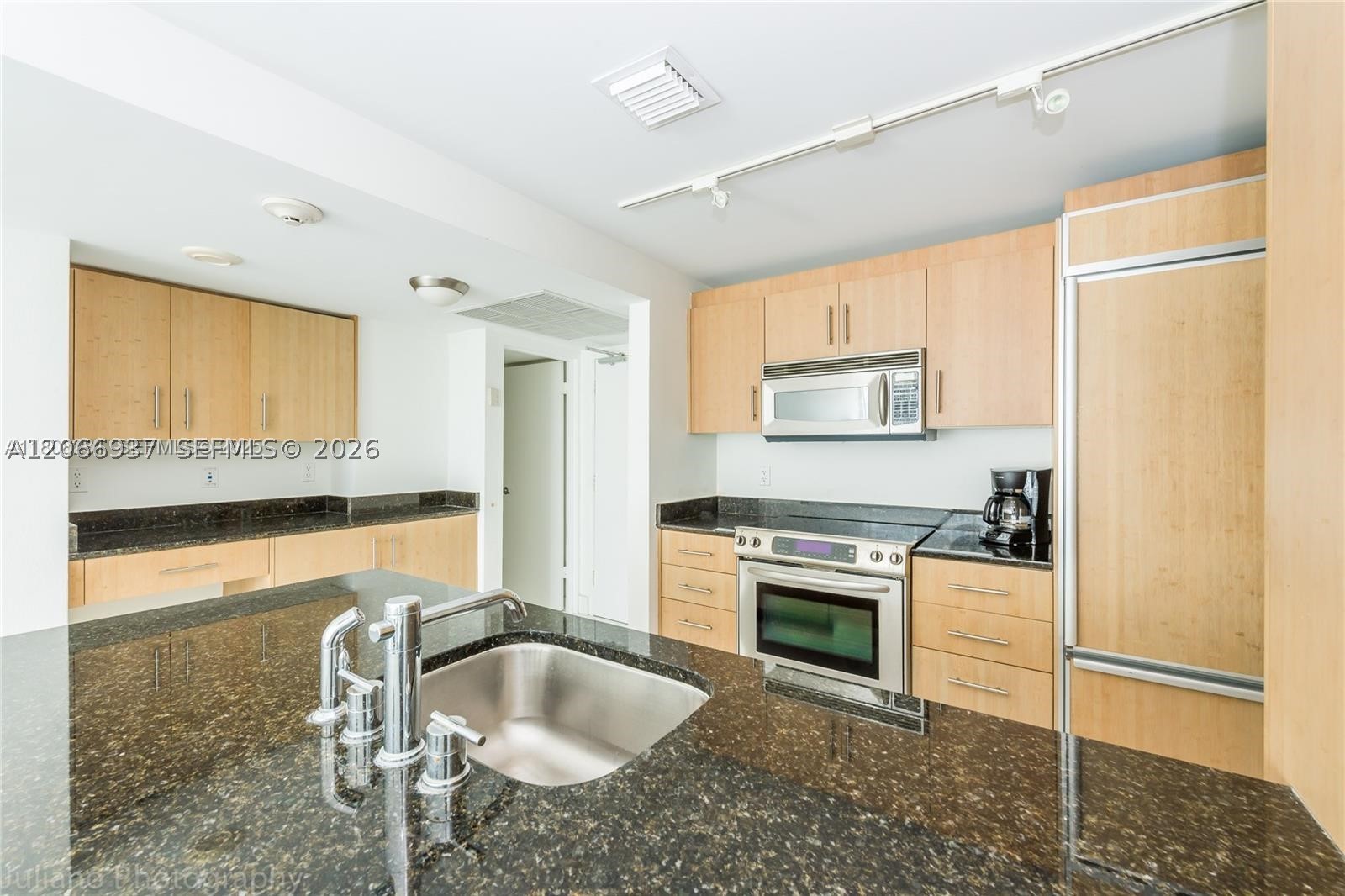 10275 Collins Ave 416 Property Photo 13