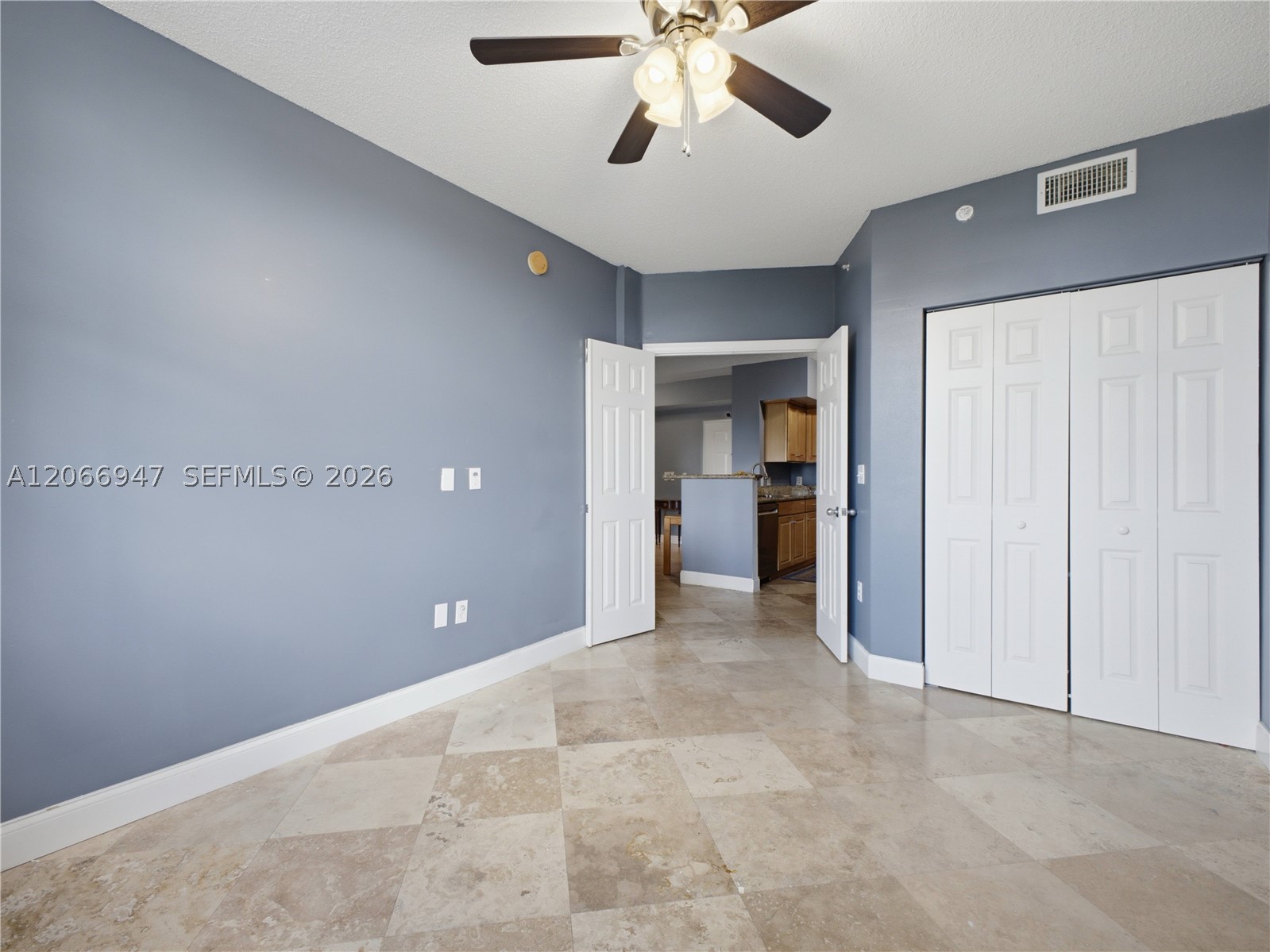 11710 Saint Andrews Pl 202 Property Photo 13