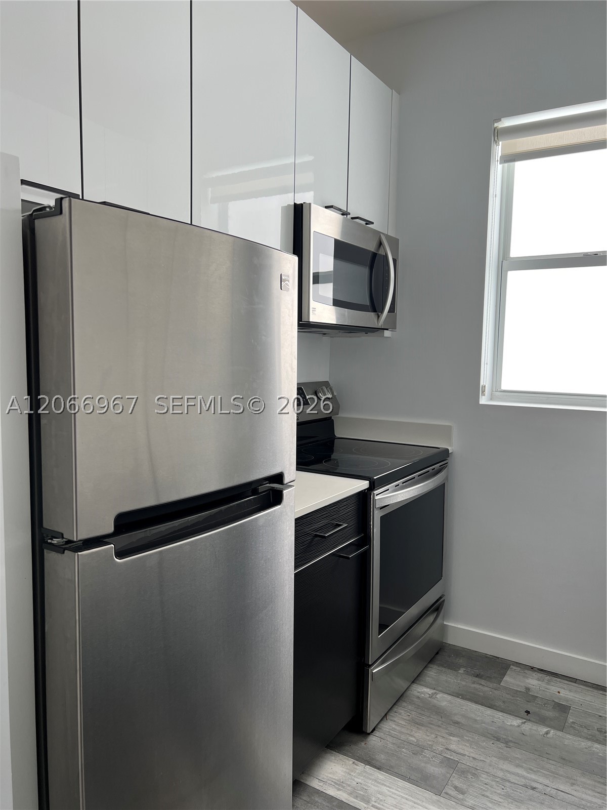 1818 Sw 22nd Ave 2 Property Photo 7