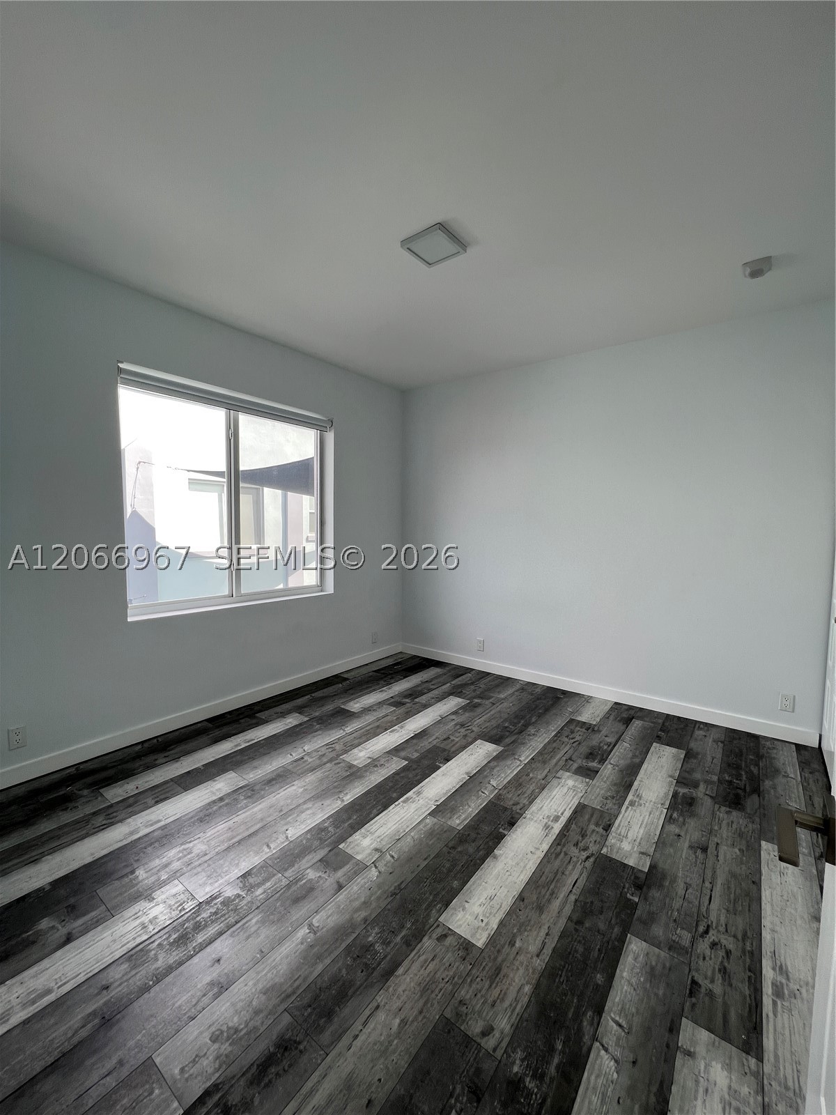 1818 Sw 22nd Ave 2 Property Photo 10