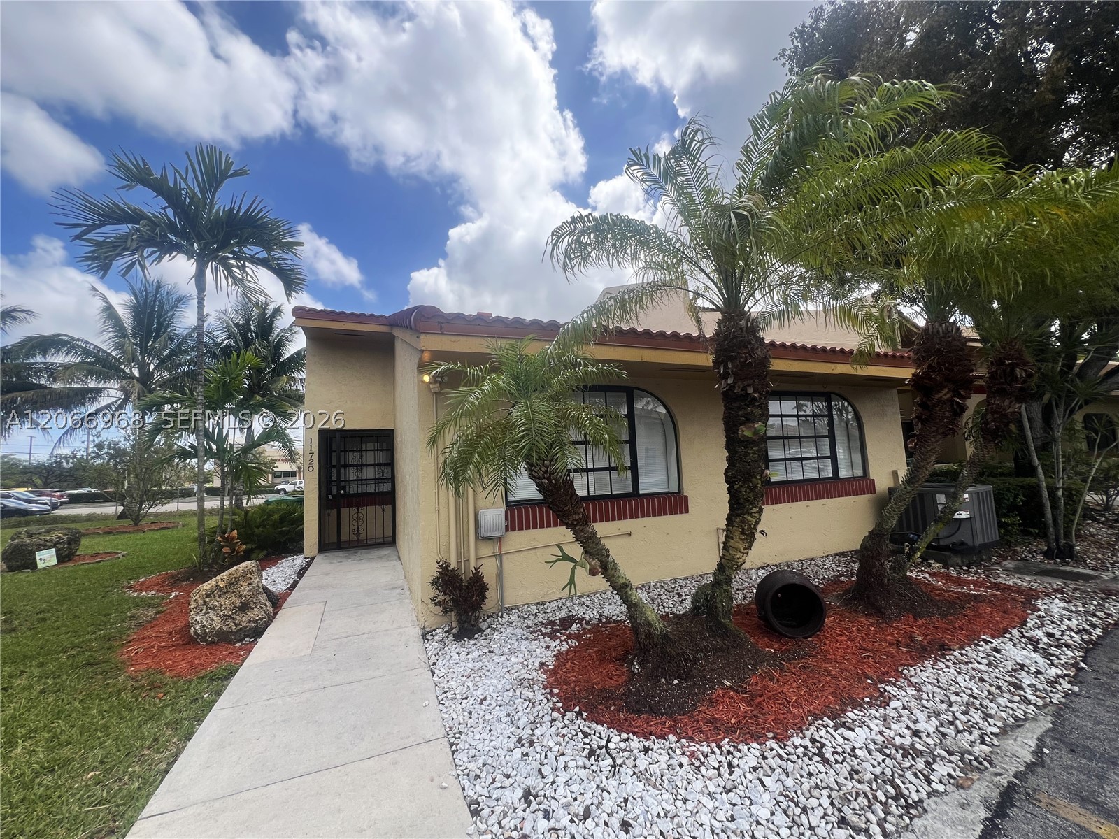 11720 SW 103rd Ln Property Photo 1