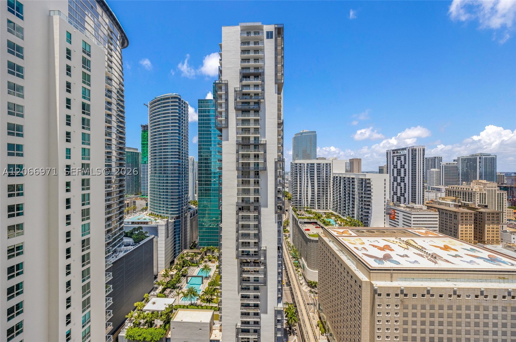 300 S Biscayne Blvd T-2911 Property Photo 29