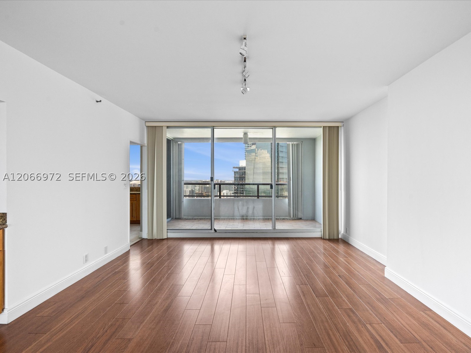 1541 Brickell Ave B3804 Property Photo 20