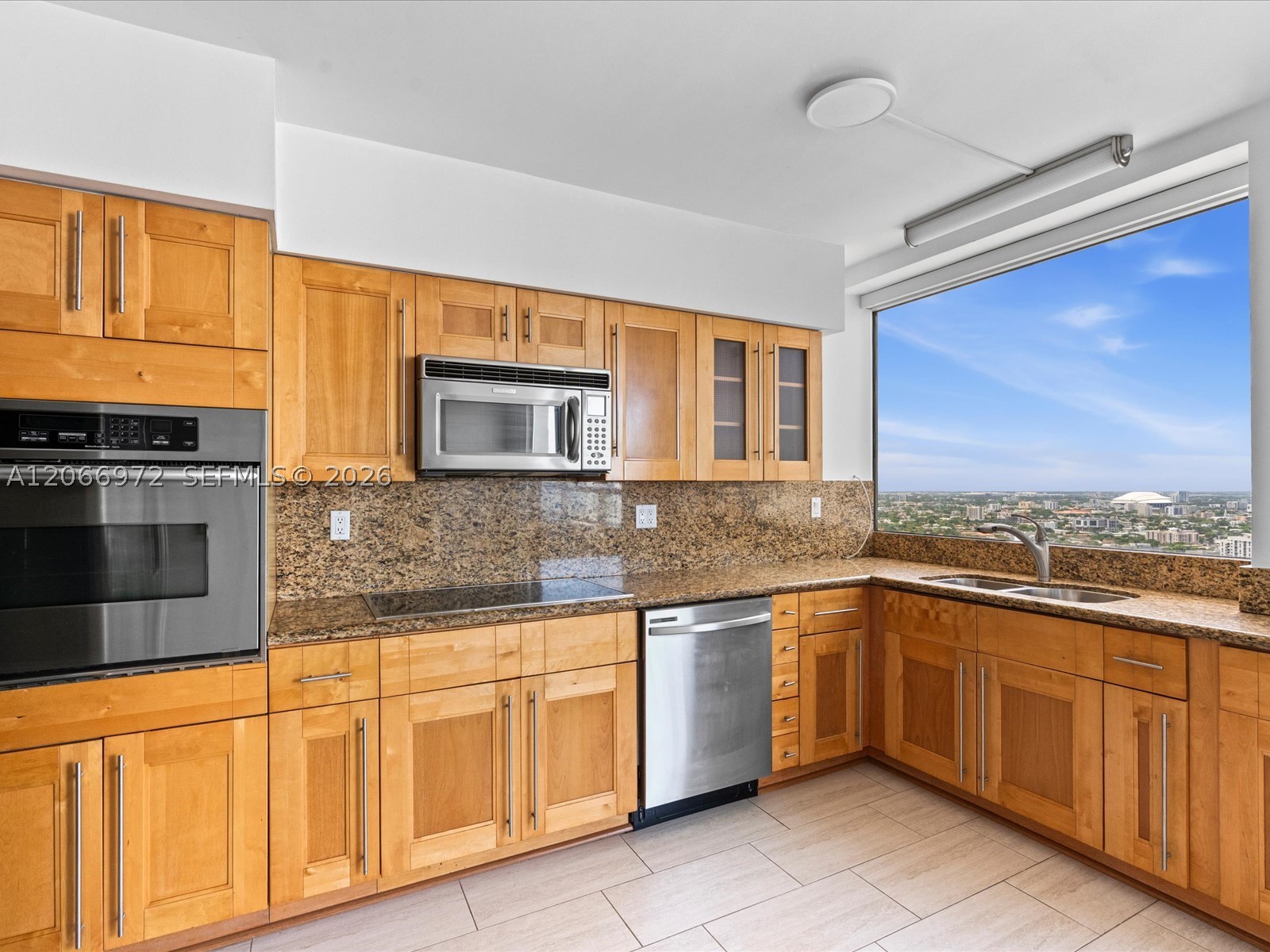 1541 Brickell Ave B3804 Property Photo 24