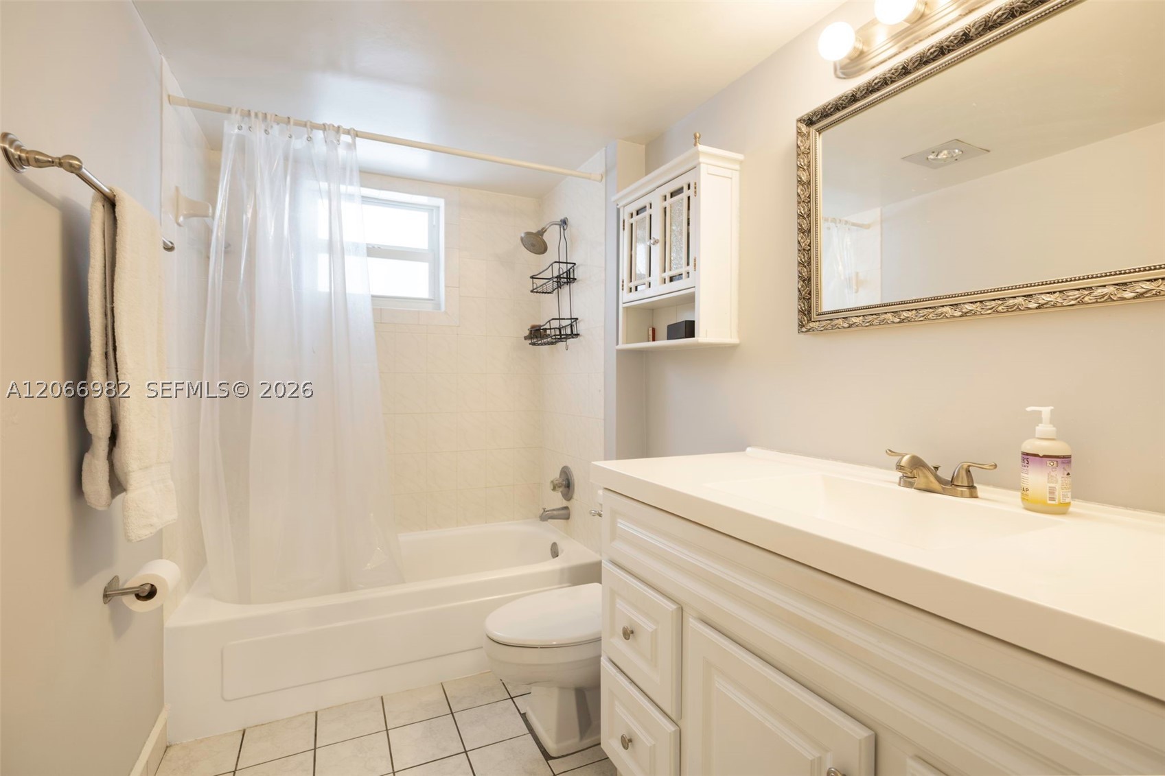 100 Edgewater Dr 309 Property Photo 14