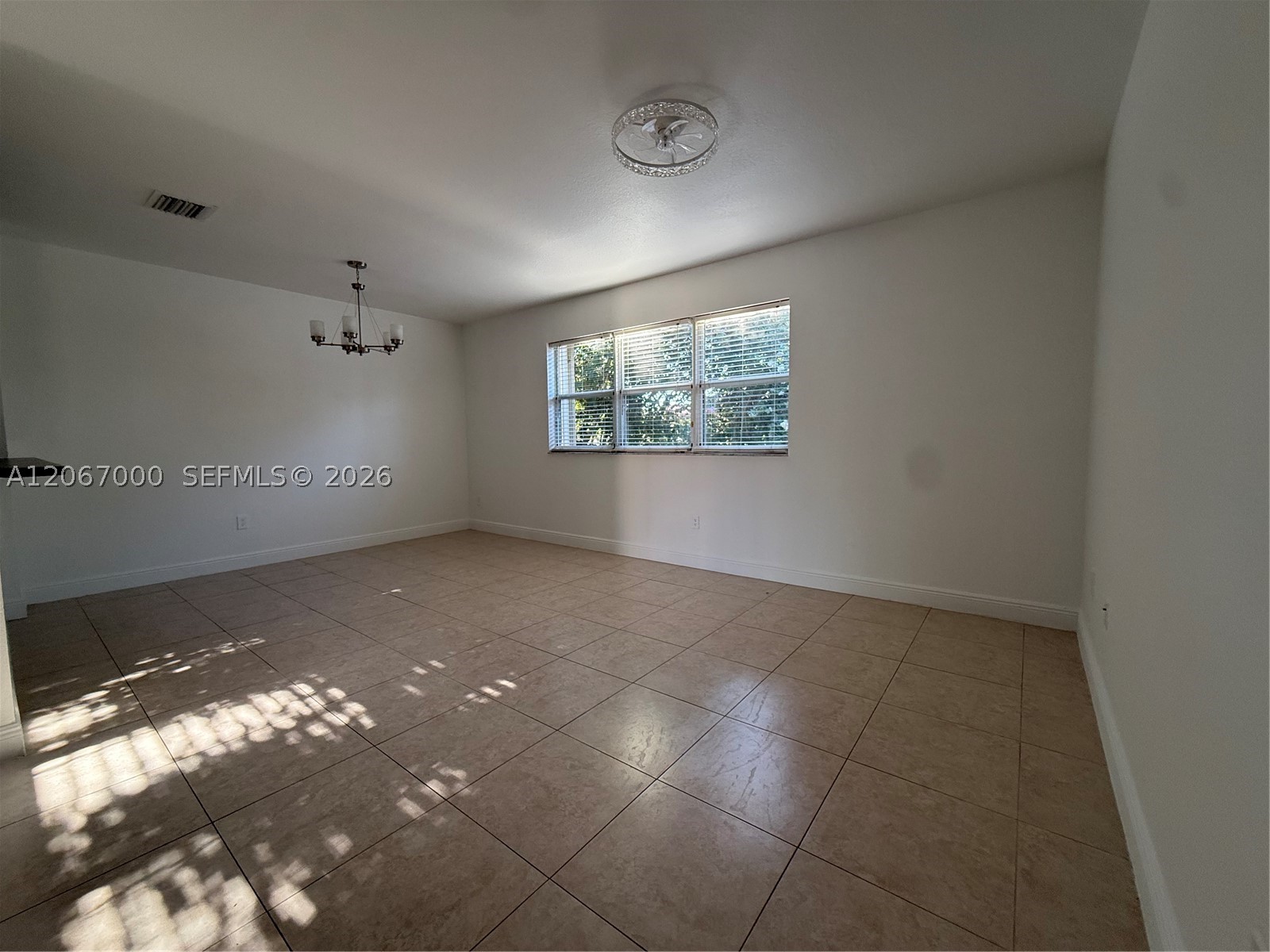 3360 Ne 14th Dr 210-30 Property Photo 10