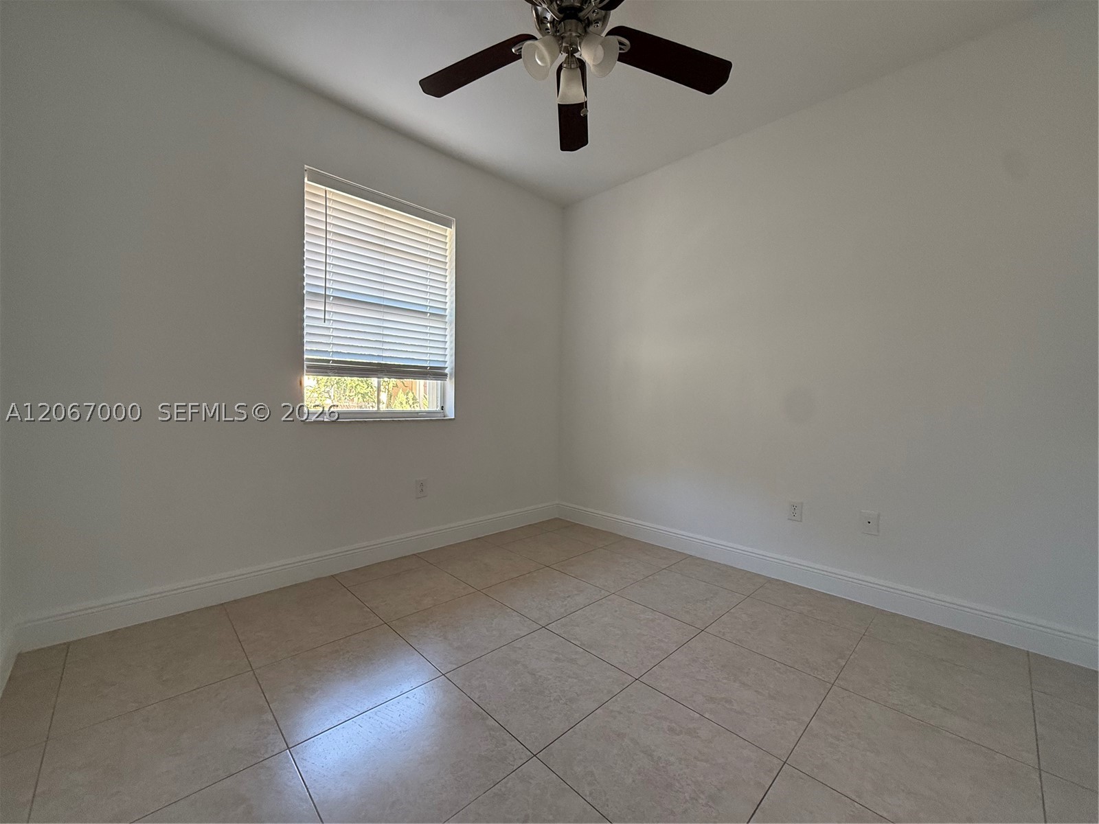 3360 Ne 14th Dr 210-30 Property Photo 18