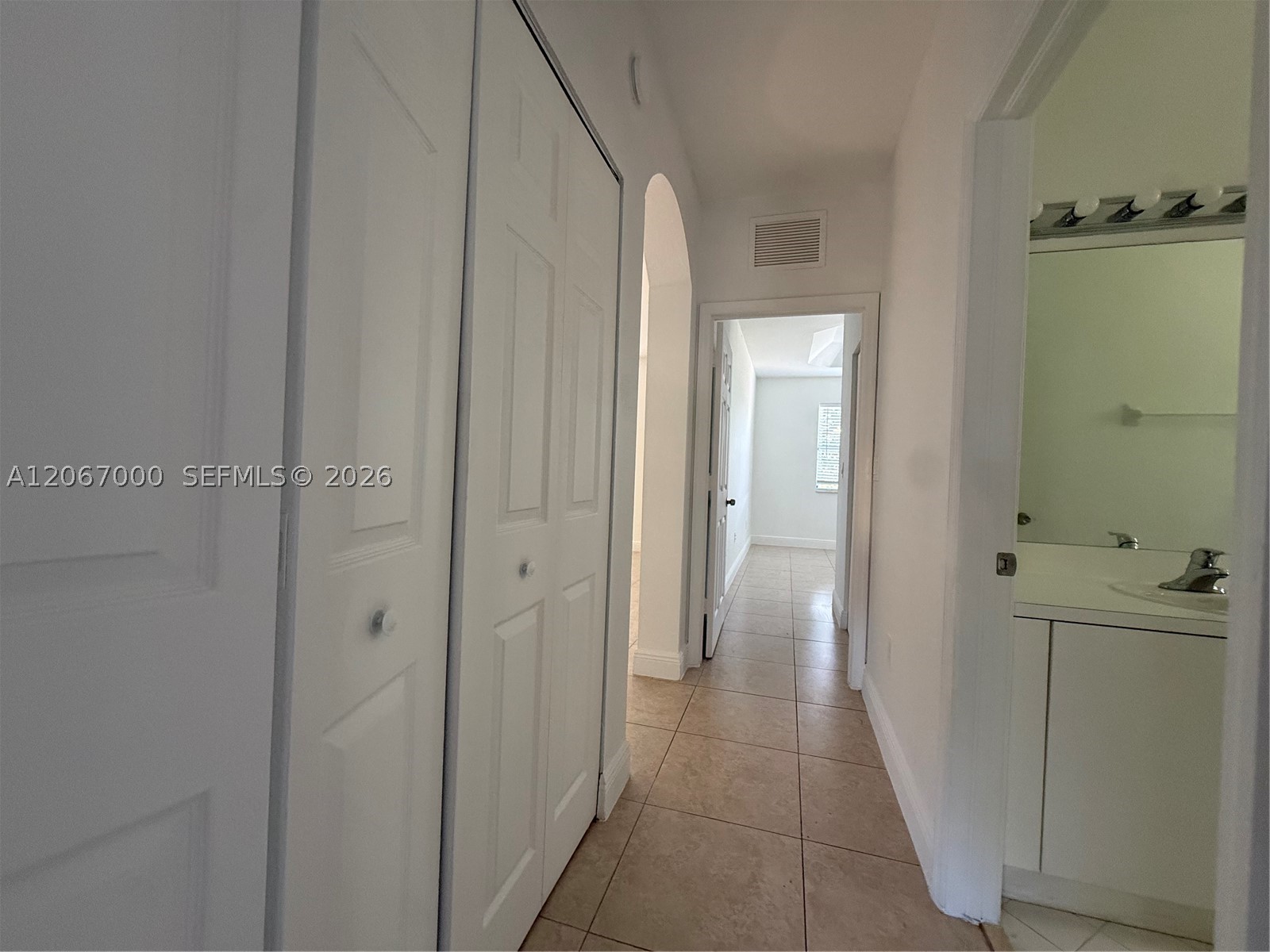 3360 Ne 14th Dr 210-30 Property Photo 19