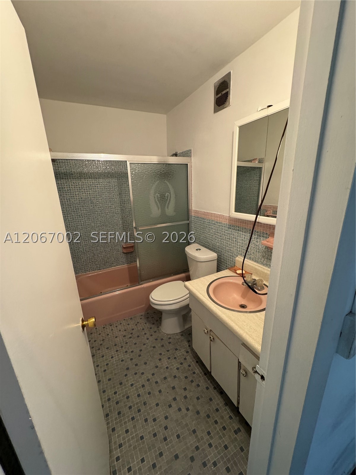 524 Washington Ave 311 Property Photo 11