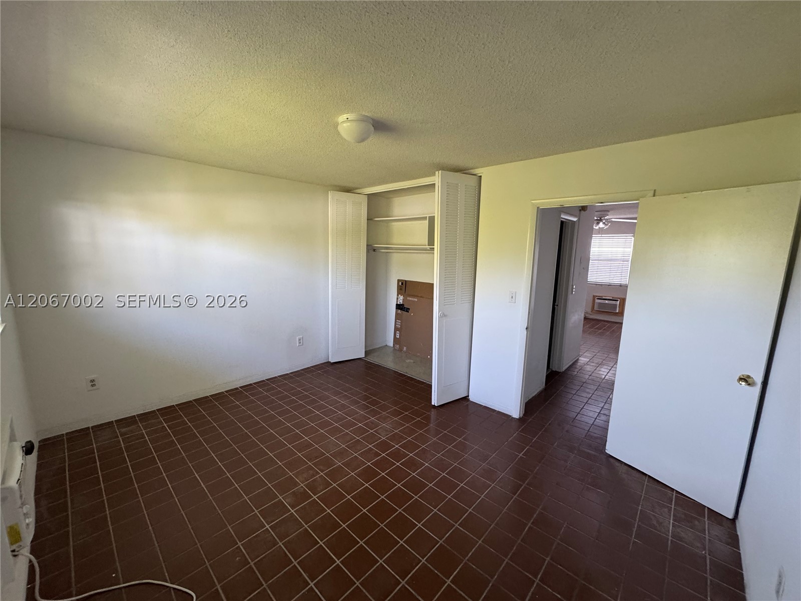 524 Washington Ave 311 Property Photo 14