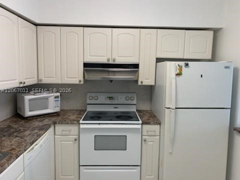 6501 Winfield Blvd A-49 Property Photo 6