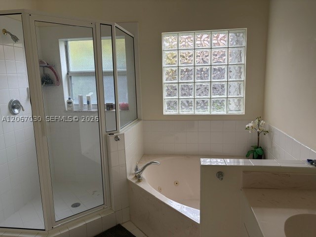 11351 Nw 64th Ter Property Photo 3