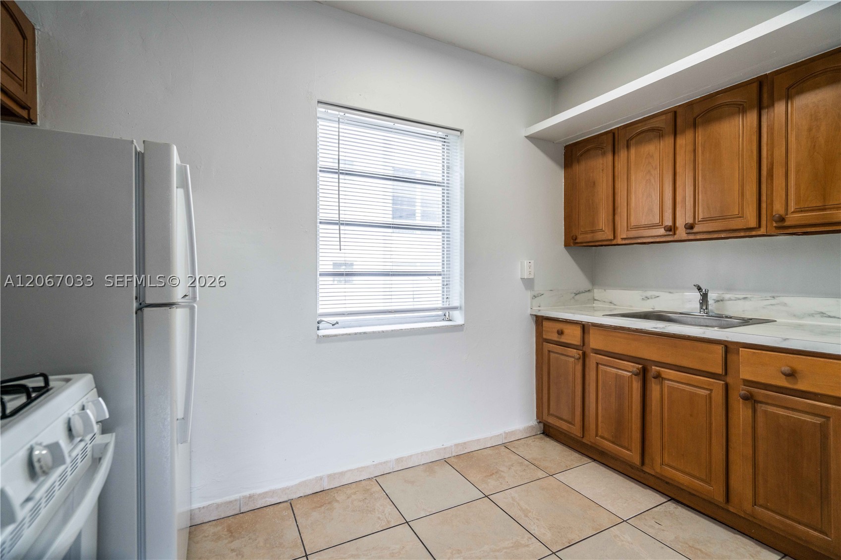 1208 71st St 8 Property Photo 8