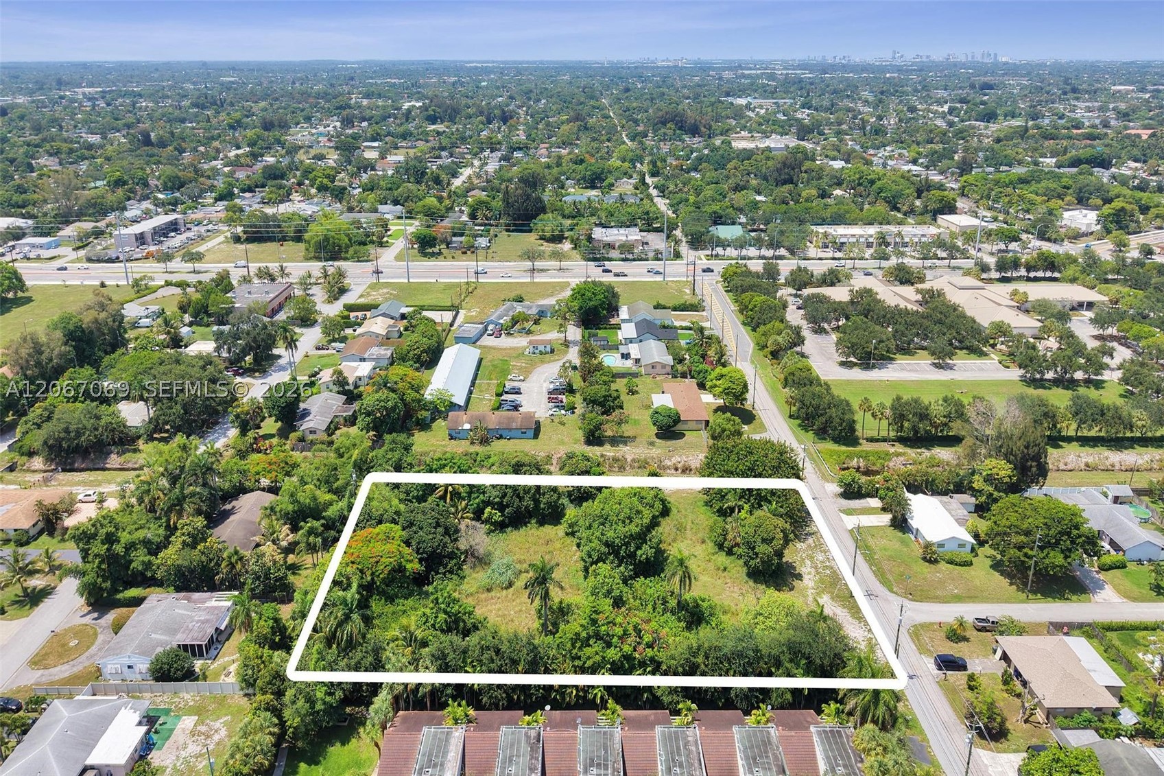 4137 Gulfstream Rd Property Photo 4