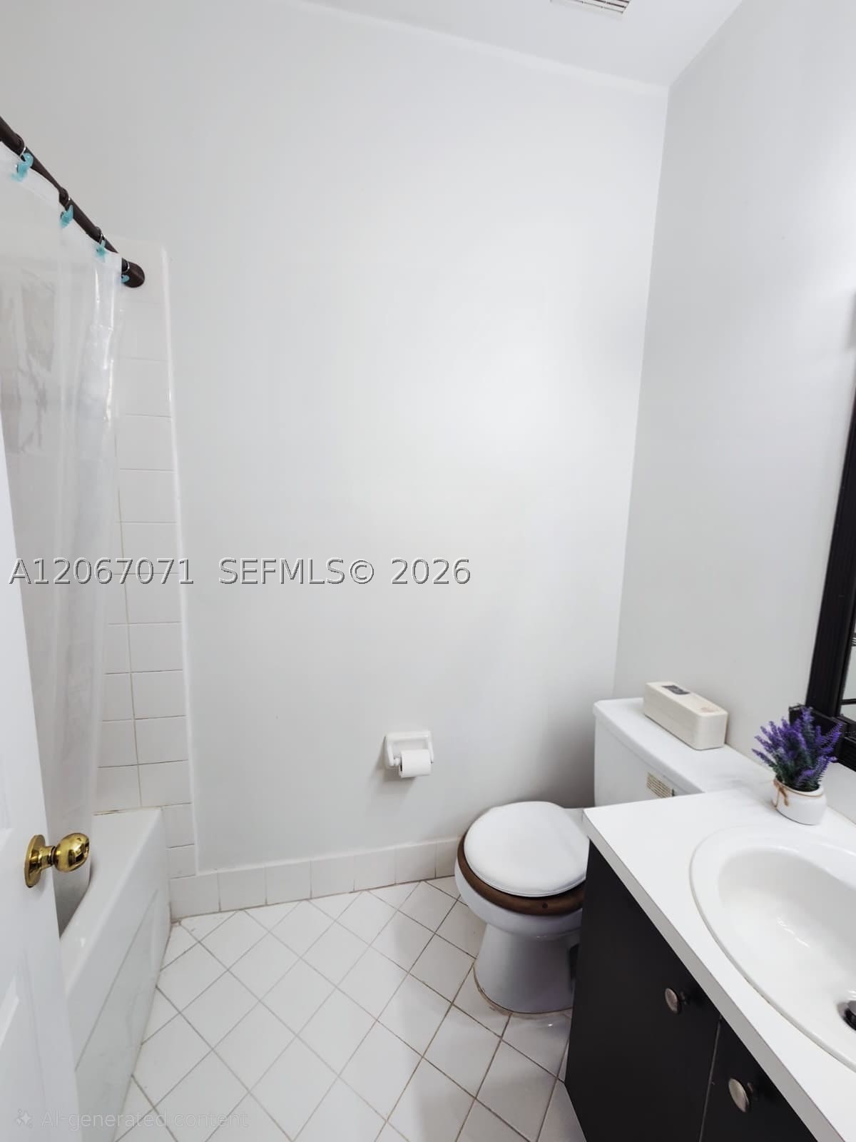 1067 Ne 41st Pl Property Photo 9