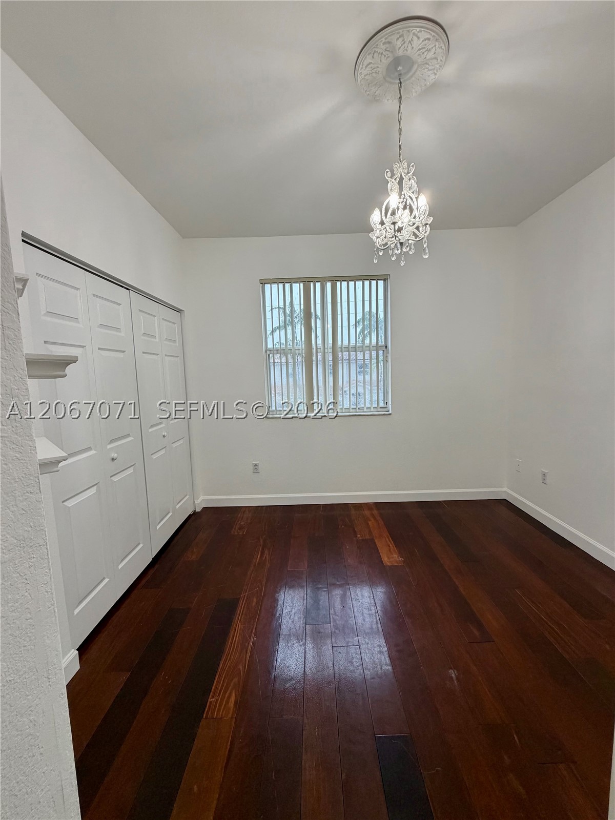 1067 Ne 41st Pl Property Photo 12