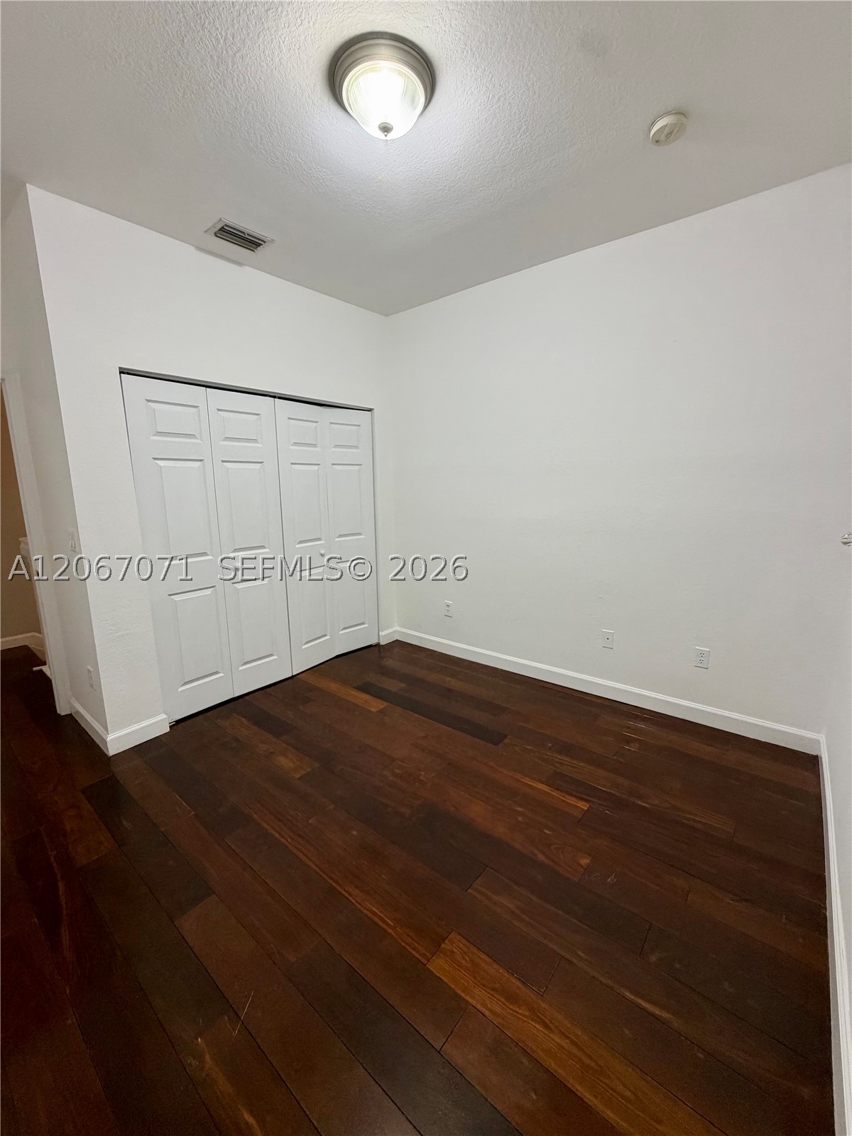 1067 Ne 41st Pl Property Photo 15