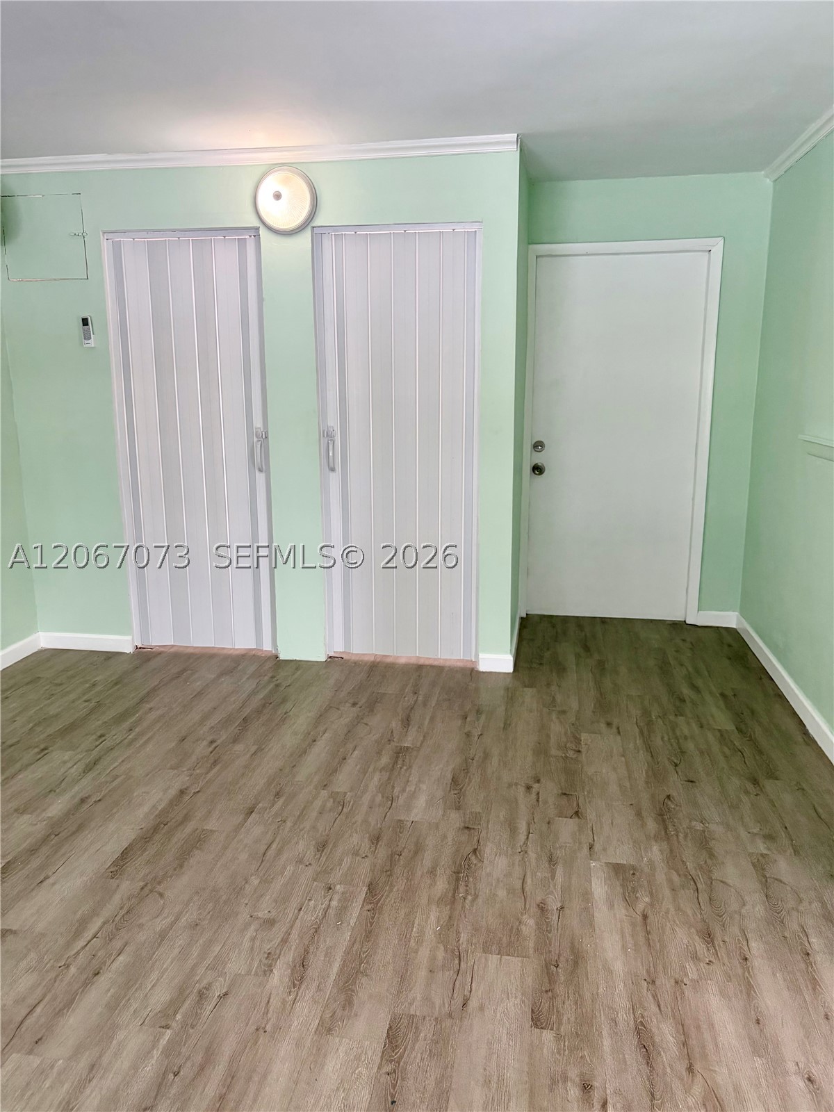 12841 Green Ave Property Photo 13