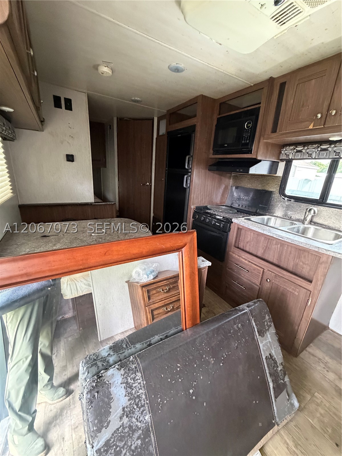 12841 Green Ave Property Photo 27