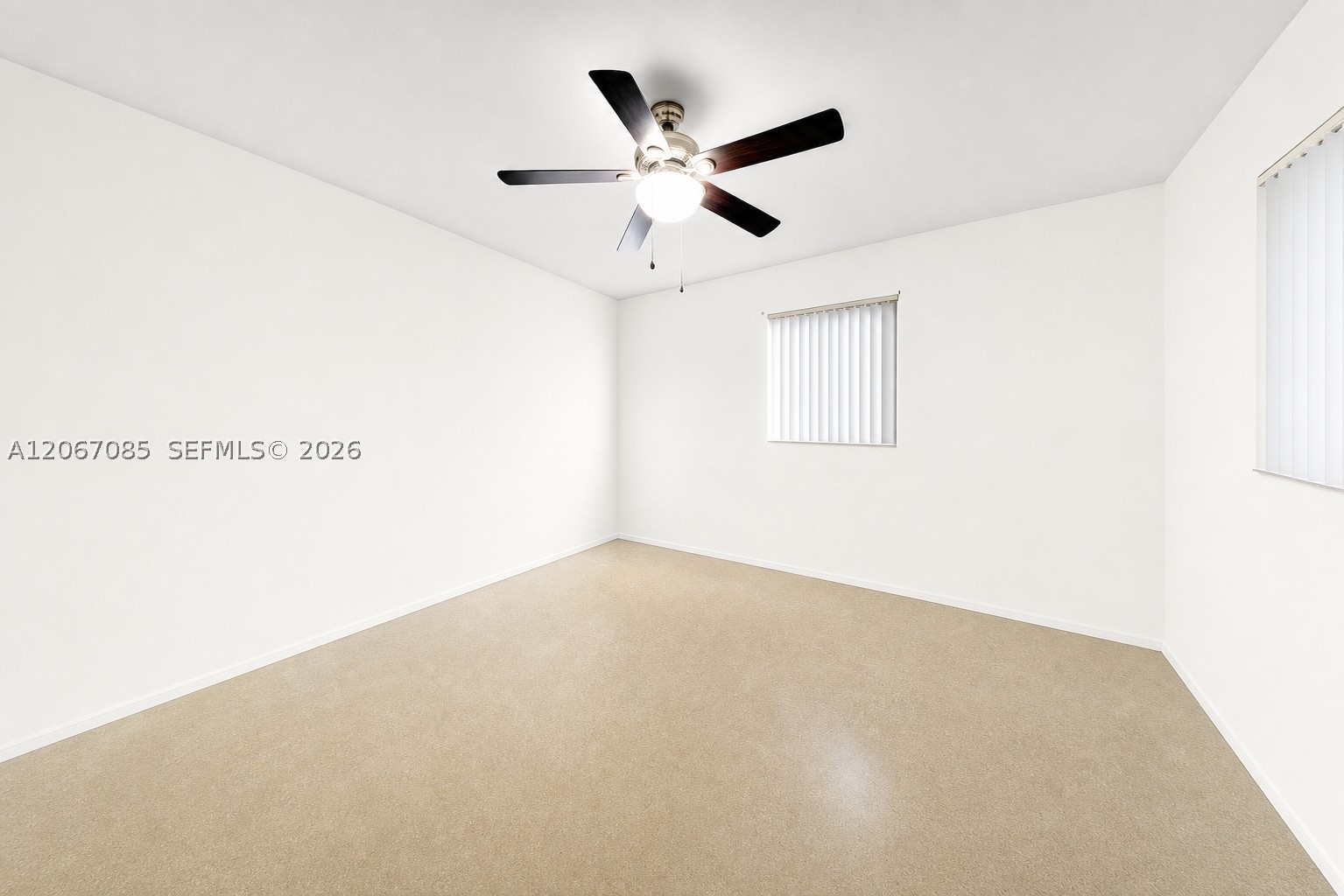 7561 Meridian St Property Photo 7