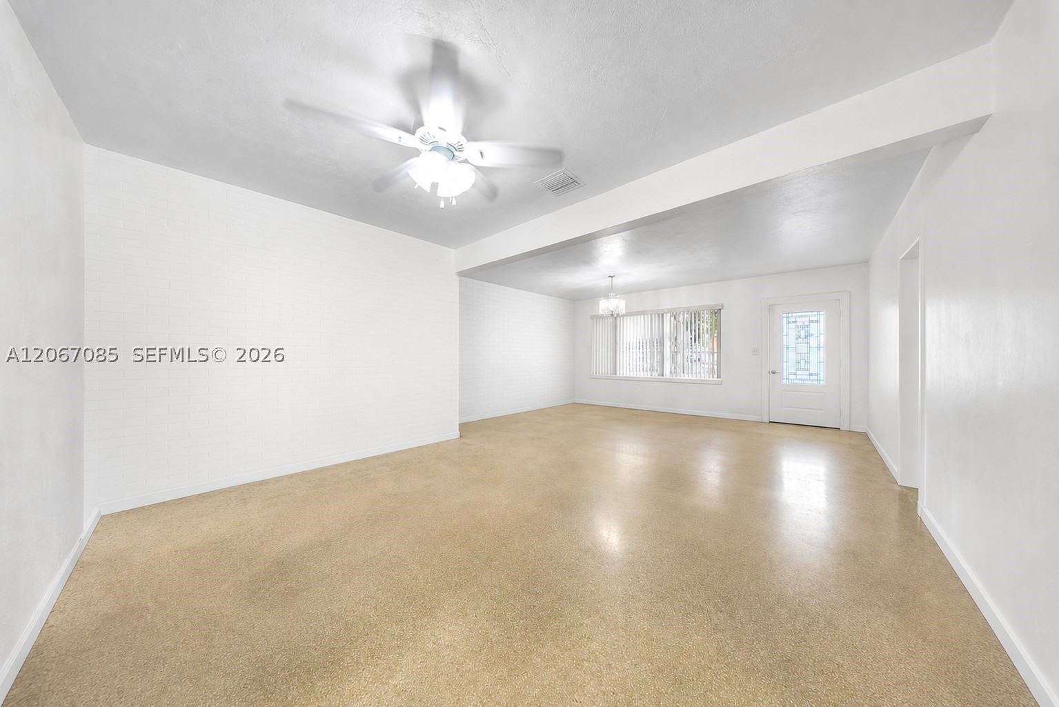 7561 Meridian St Property Photo 19