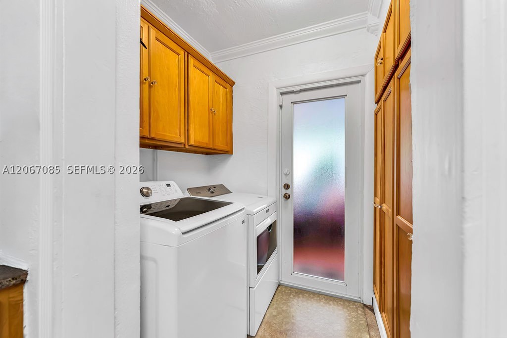 7561 Meridian St Property Photo 32