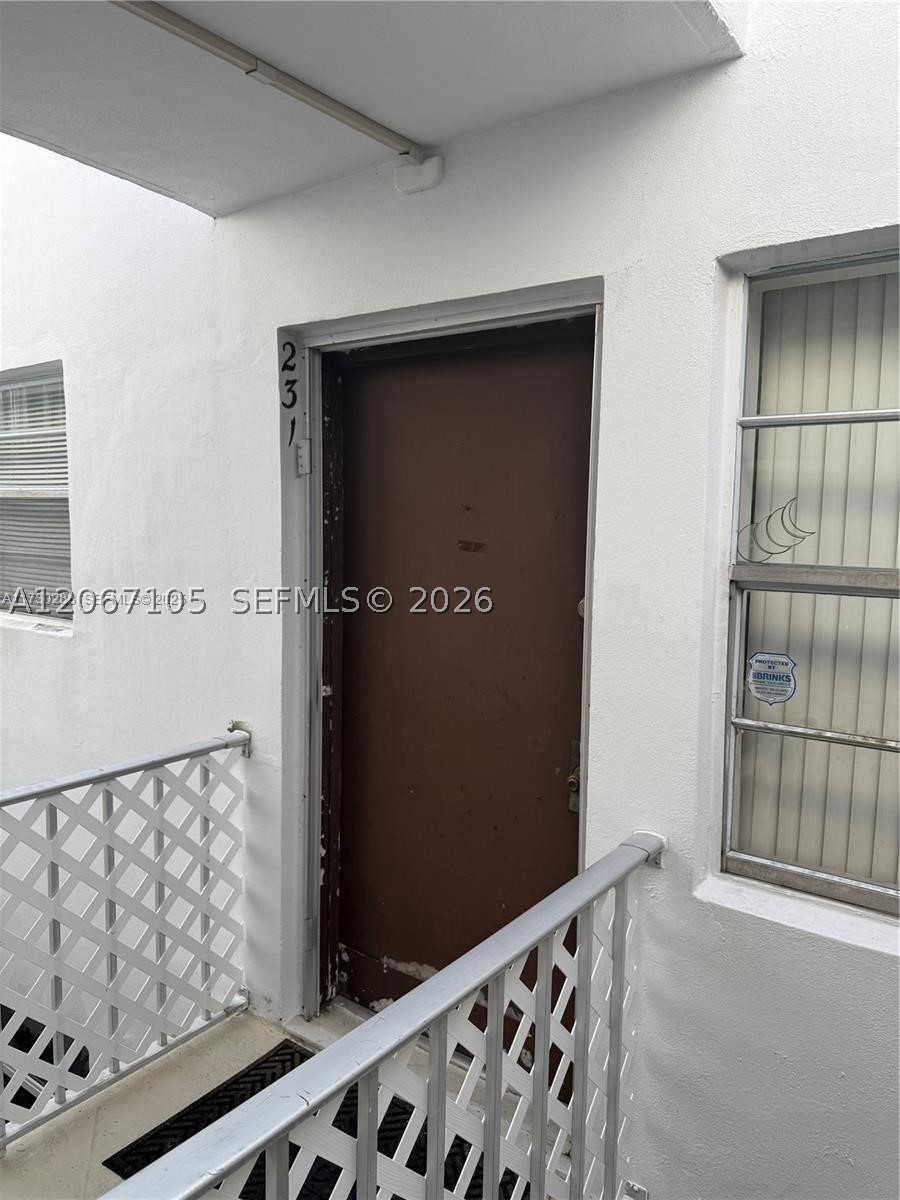 6507 Winfield Blvd 231-c Property Photo 6