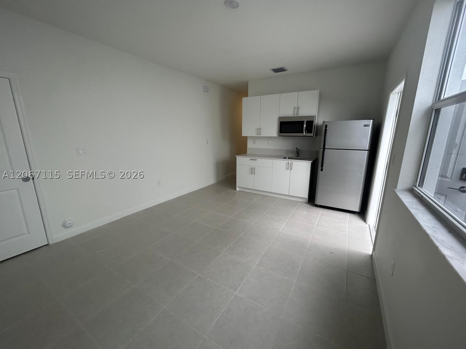 14806 SW 163rd St Property Photo 1