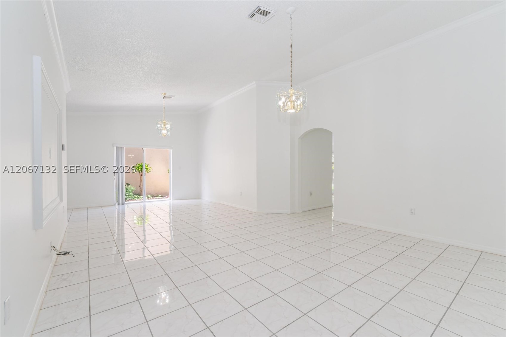 12851 Nw 7th Ter Property Photo 3
