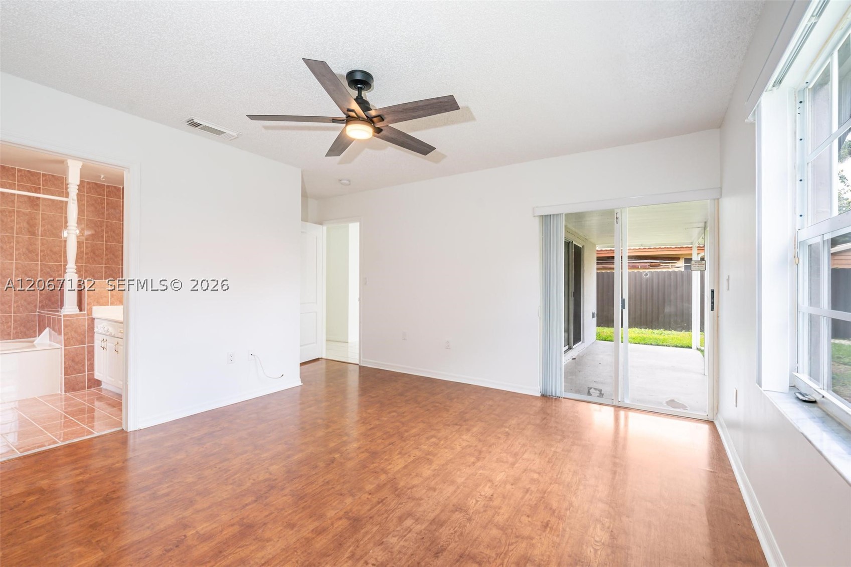 12851 Nw 7th Ter Property Photo 5