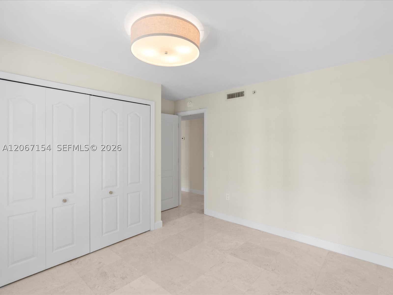 730 3rd St 101 Property Photo 16