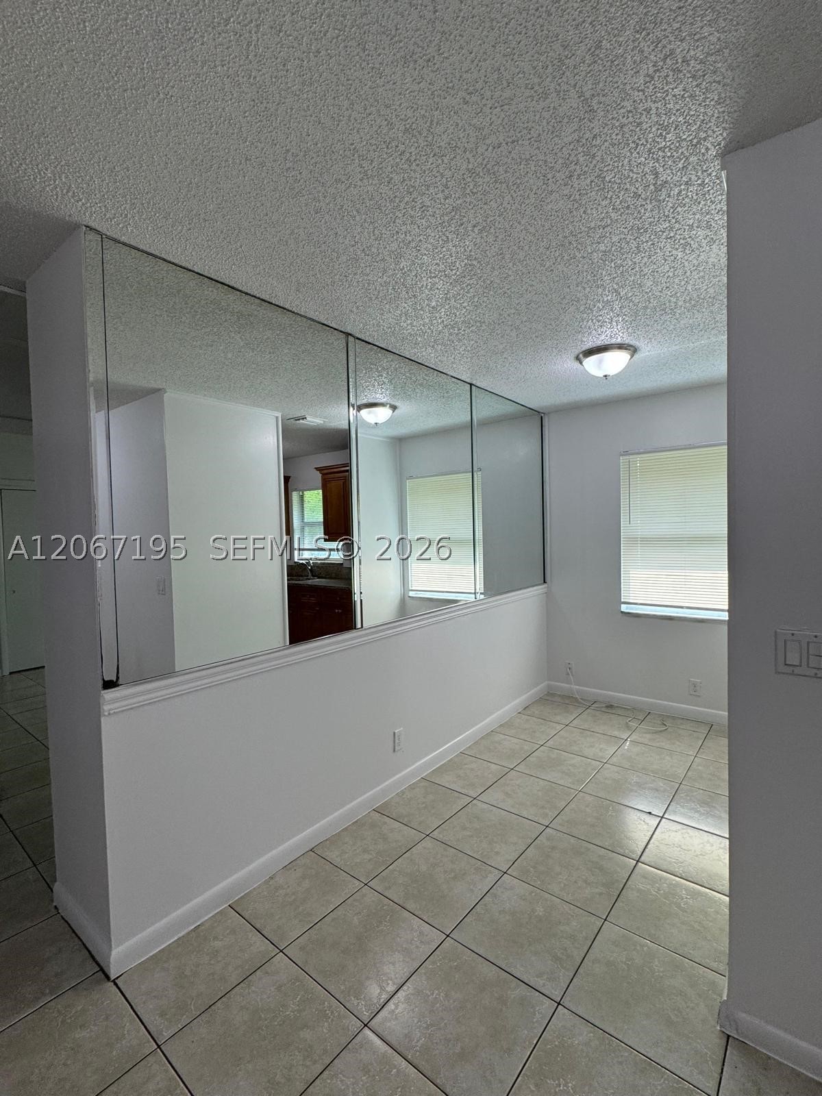 1746 N 3rd Ave N 2 Property Photo 4