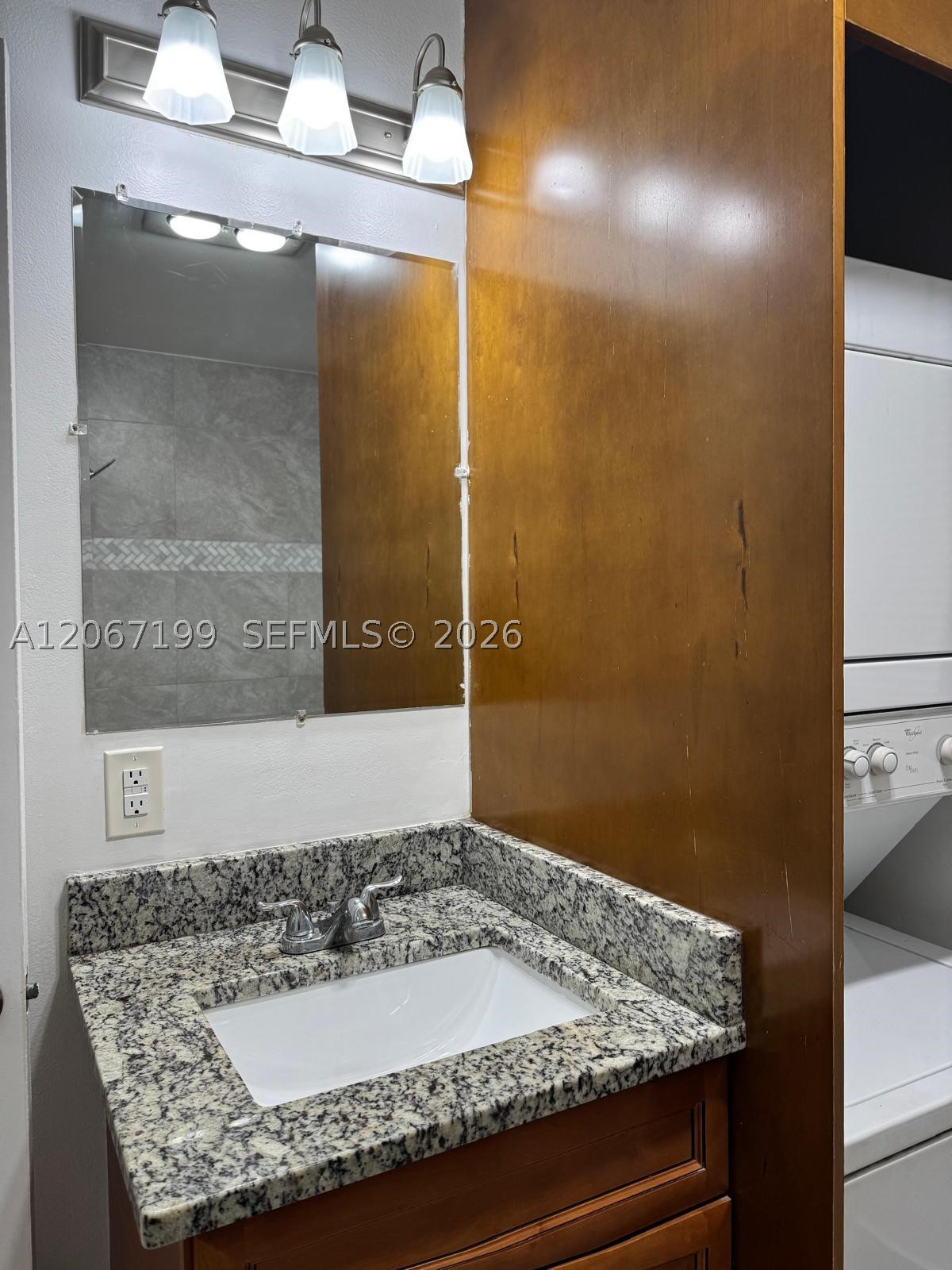 1746 N 3rd Ave N 3 Property Photo 6
