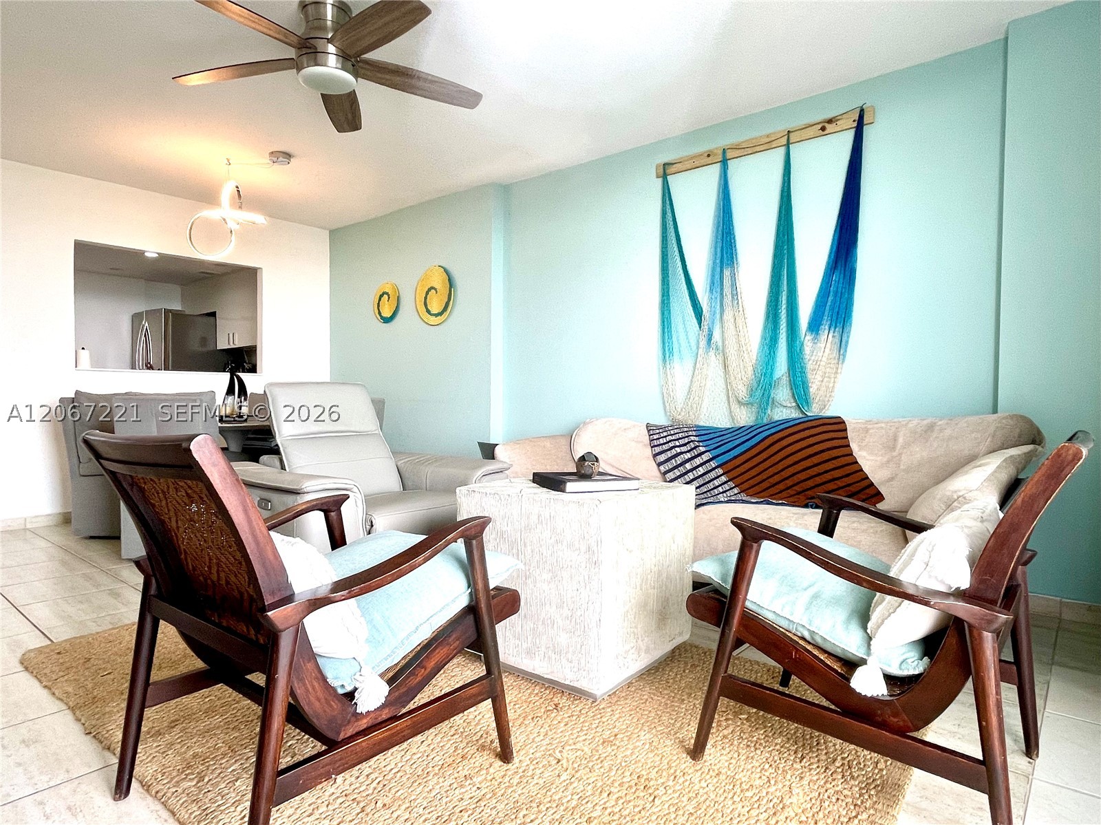 401 Ocean Dr 318 Property Photo 8