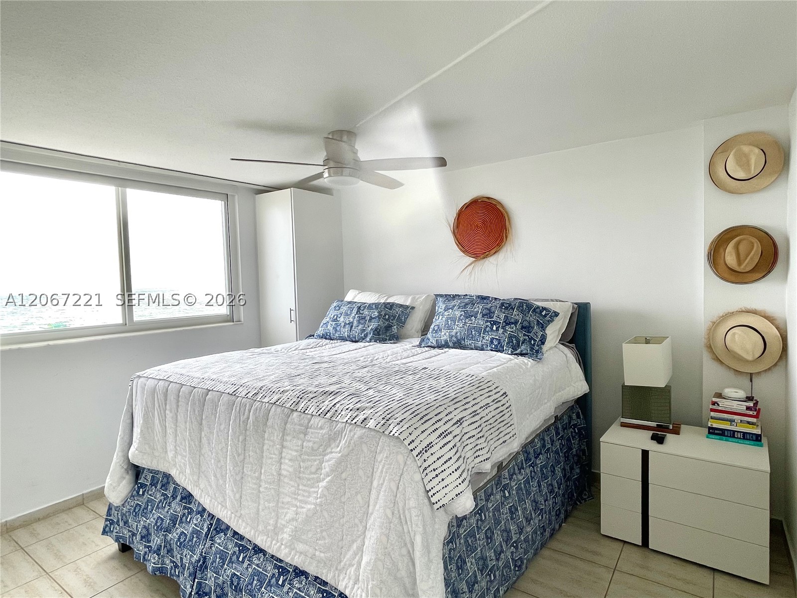 401 Ocean Dr 318 Property Photo 11